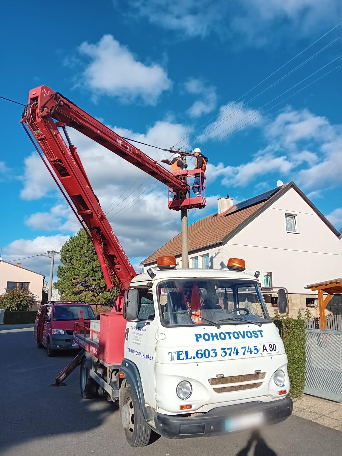 PRONÁJEM MONTÁŽNÍCH PLOŠIN MONTÁŽE EPZ s.r.o. foto 2