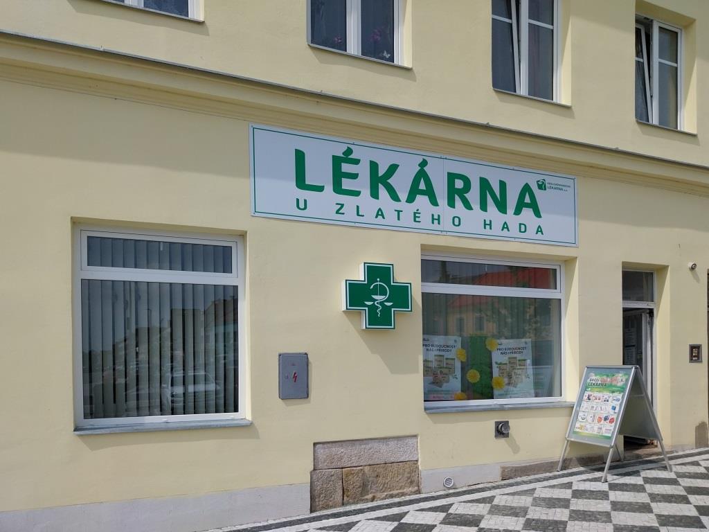 Lékárna U Zlatého hada