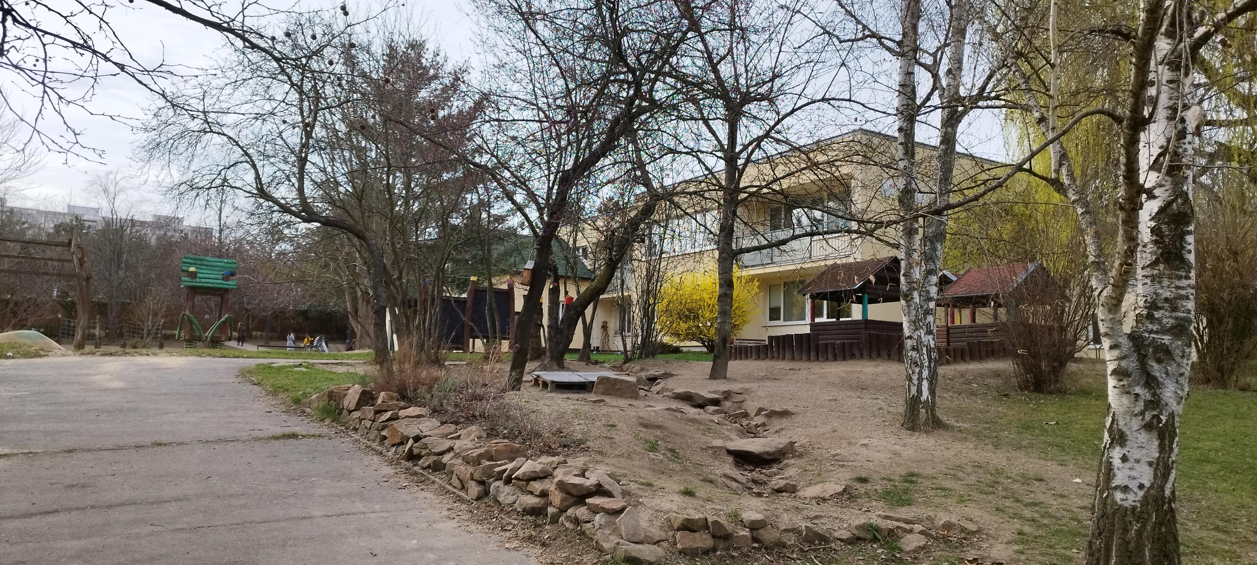 Mateřská škola, Praha 4, Sulanského 693 foto 2