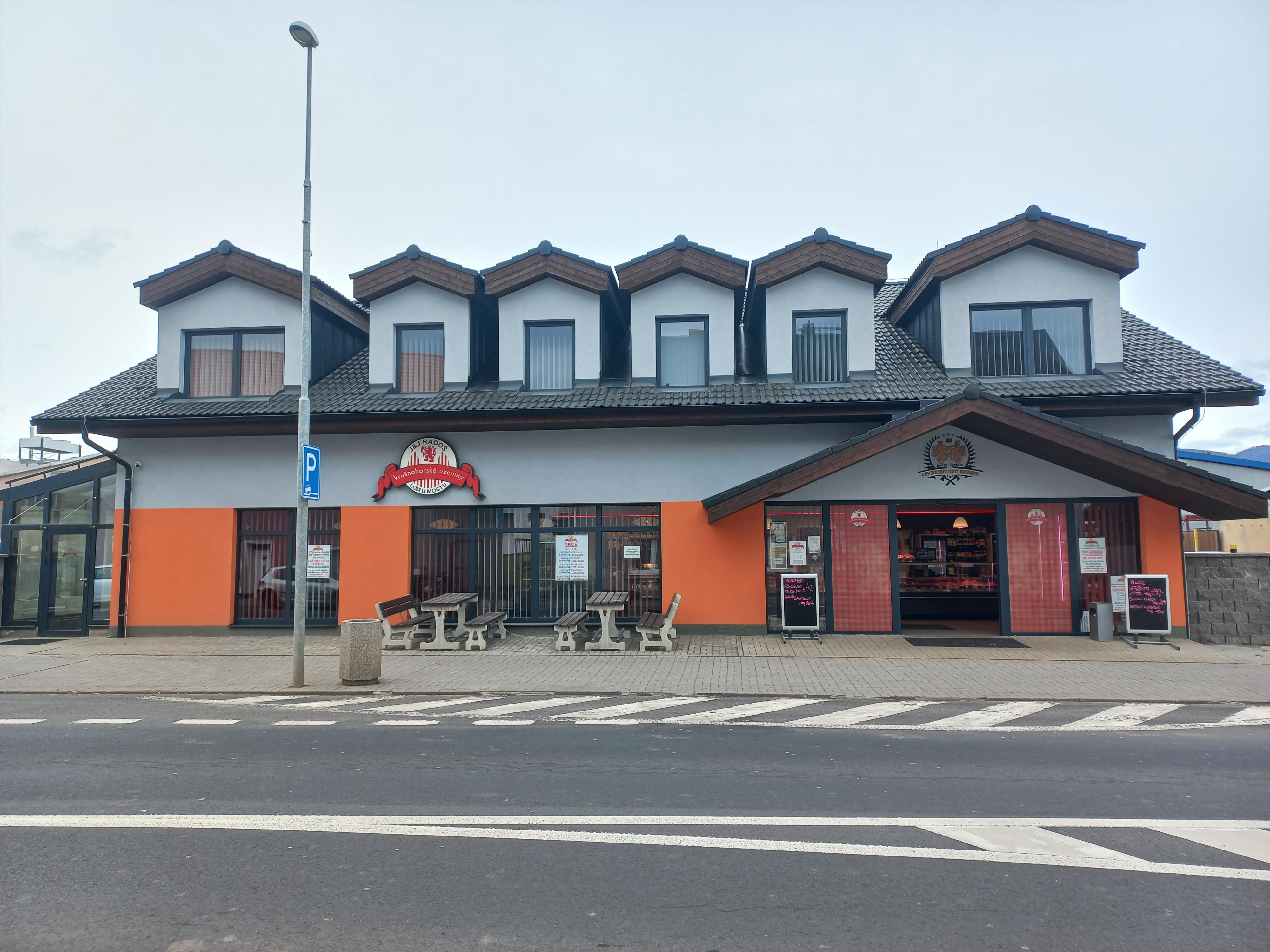 Krušnohorské uzeniny J + J Radoš, s.r.o. foto 3