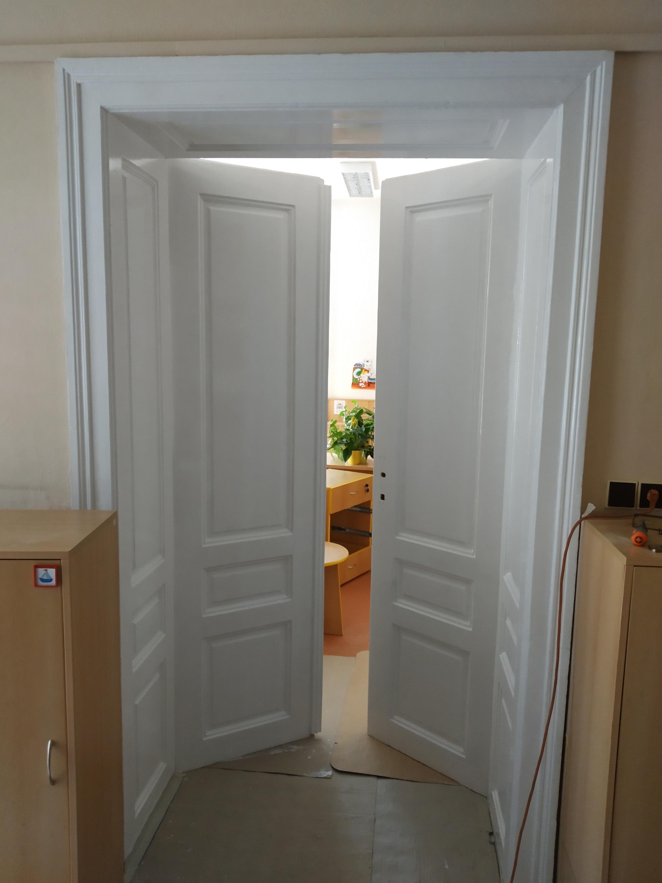 Renovia - Renovace dveří a zárubní foto 6