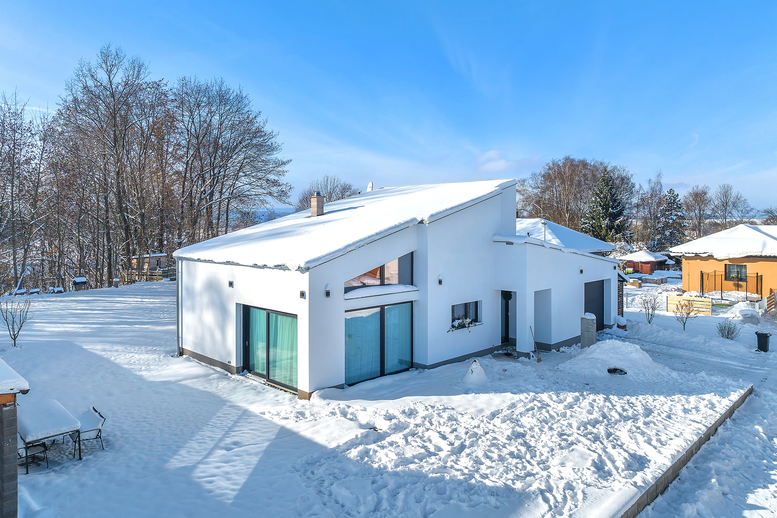 Mgr. Monika Kindlová - realitní makléř foto 2