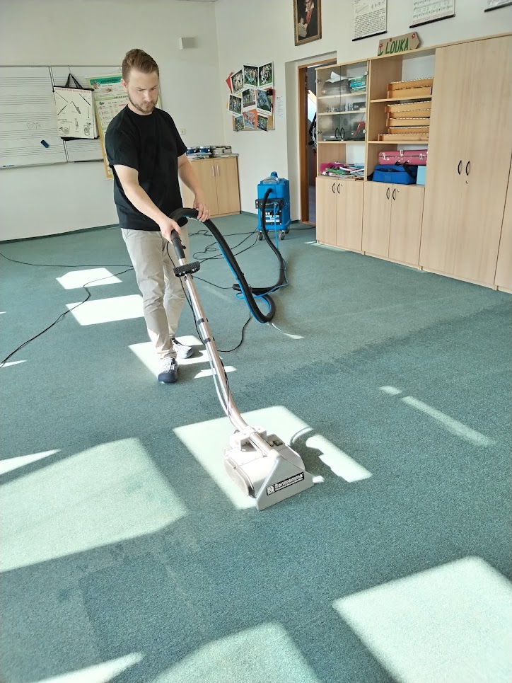 Čištění koberců a sedaček SIMONITA foto 3