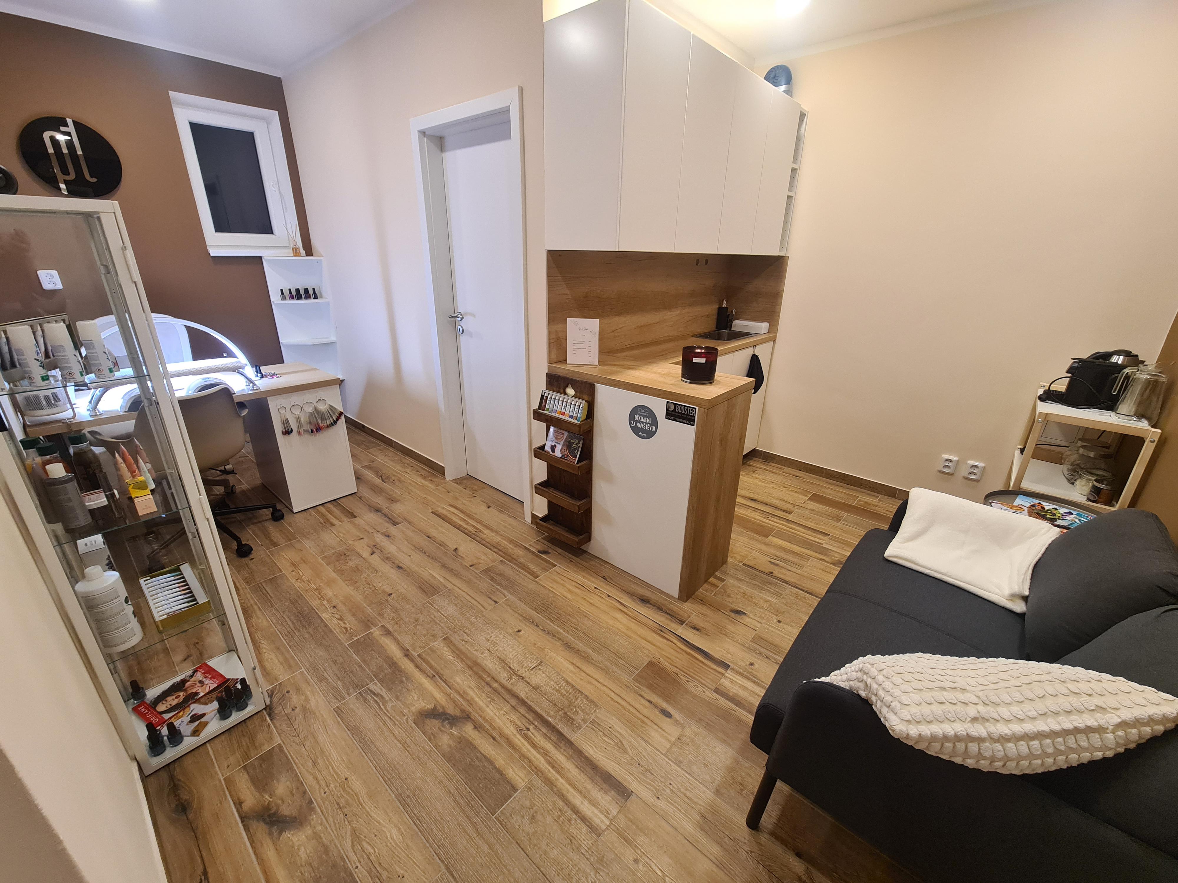 Nail Studio Petra Černá Poledníková foto 1