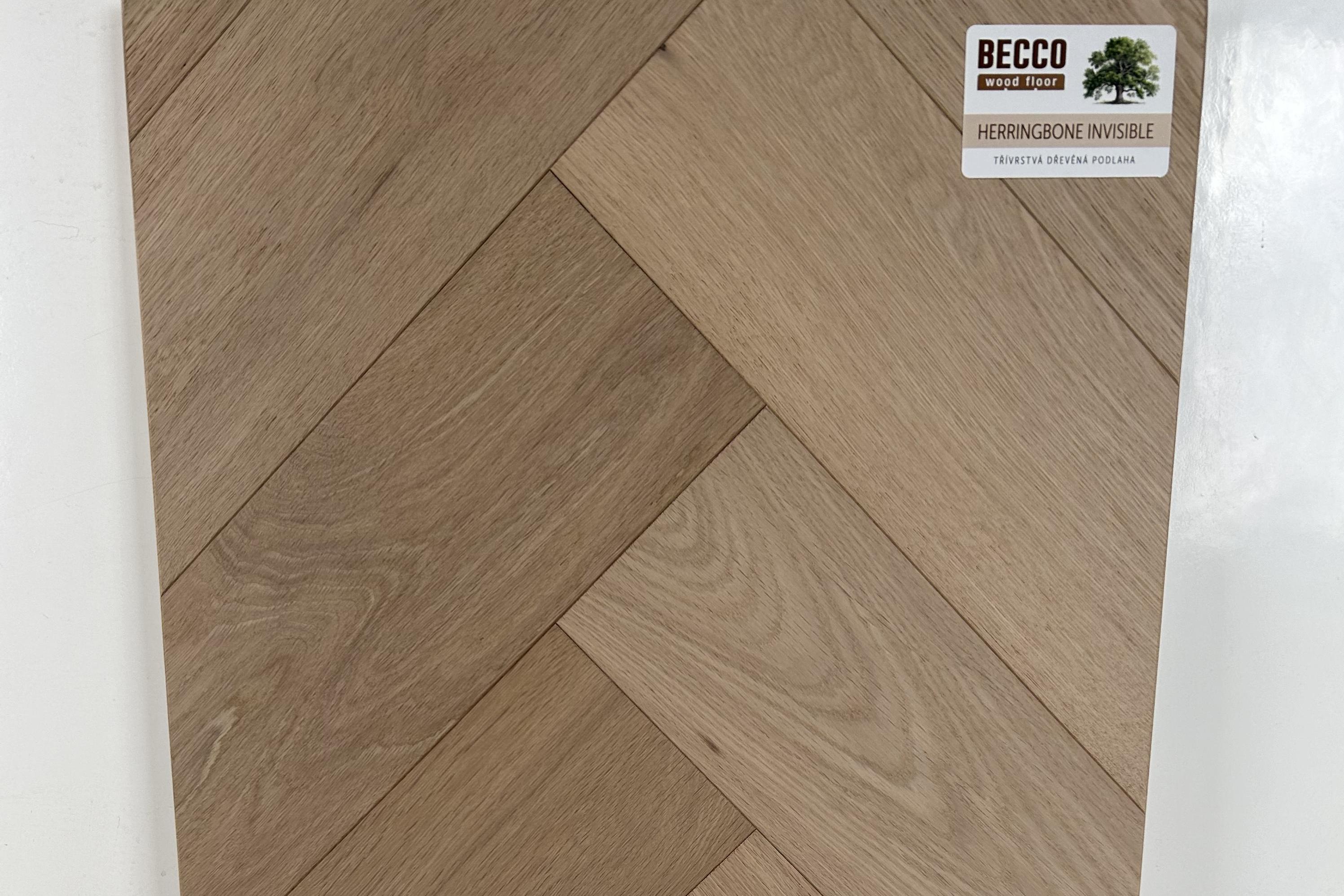 Třívrstvá dřevěná podlaha - HERRINGBONE INVISIBLE