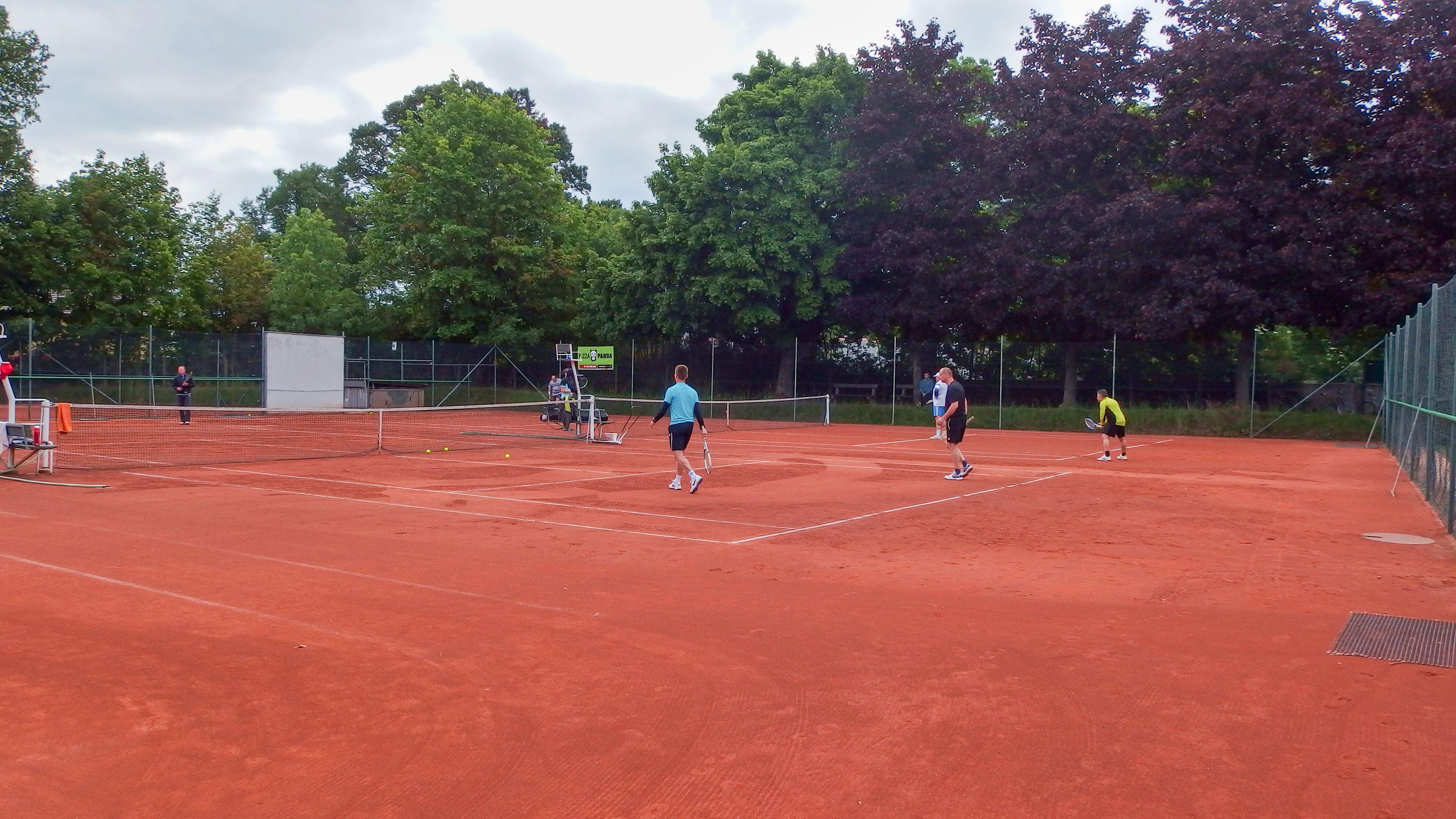 TENIS DYNAMO PLÁCKY foto 2