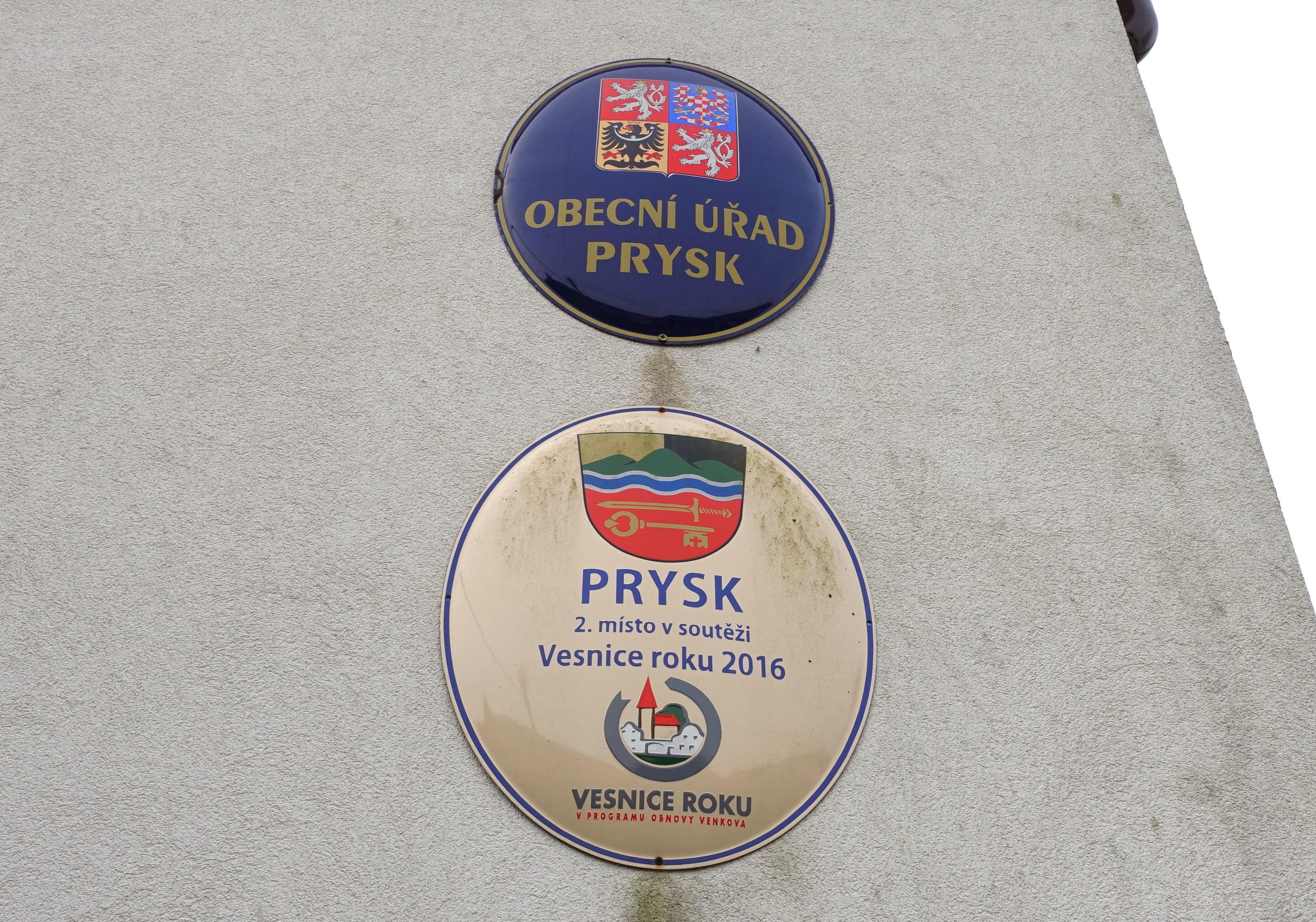 Prysk - obecní úřad foto 2