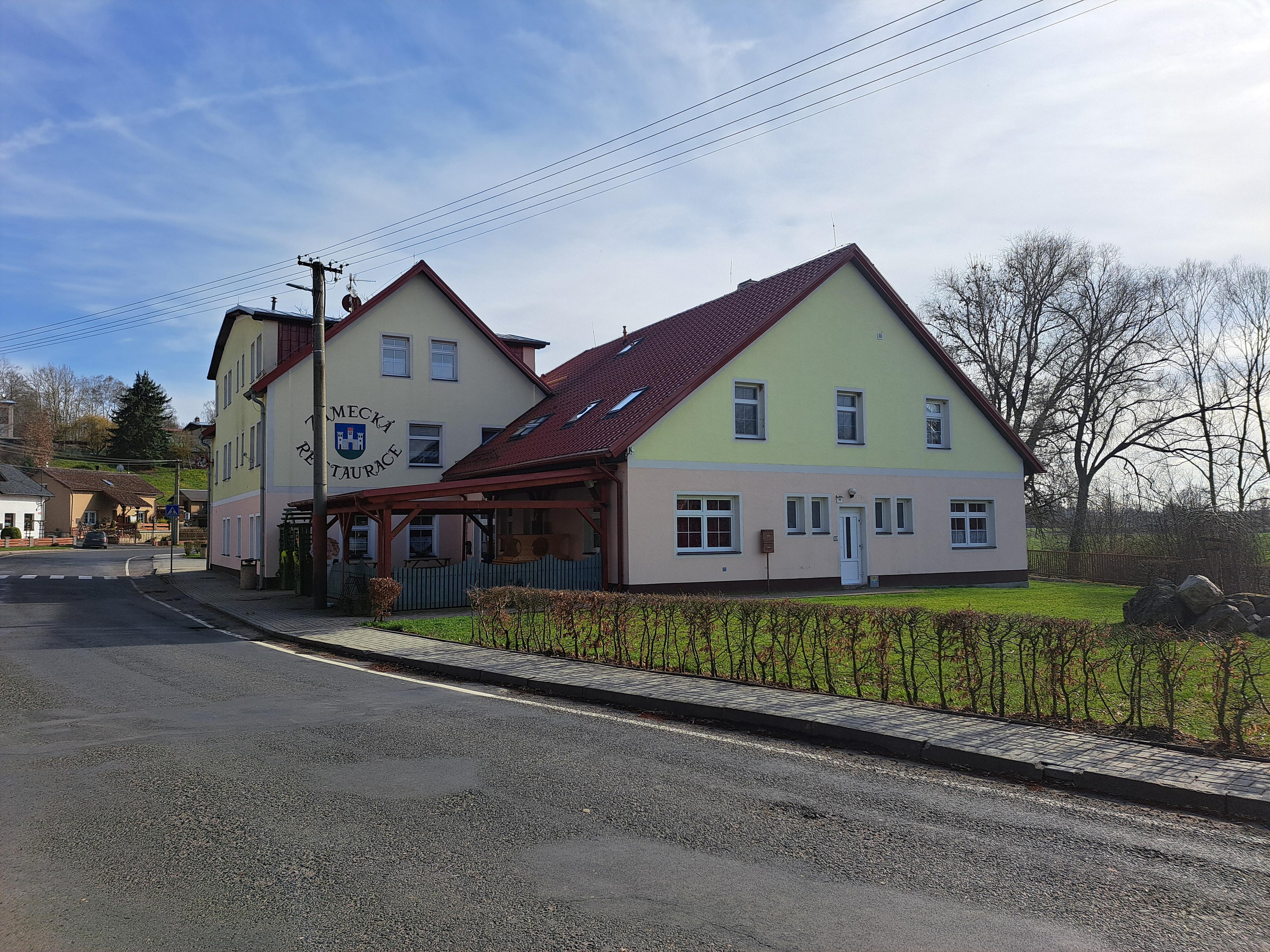 Zámecká restaurace Kaceřov foto 1