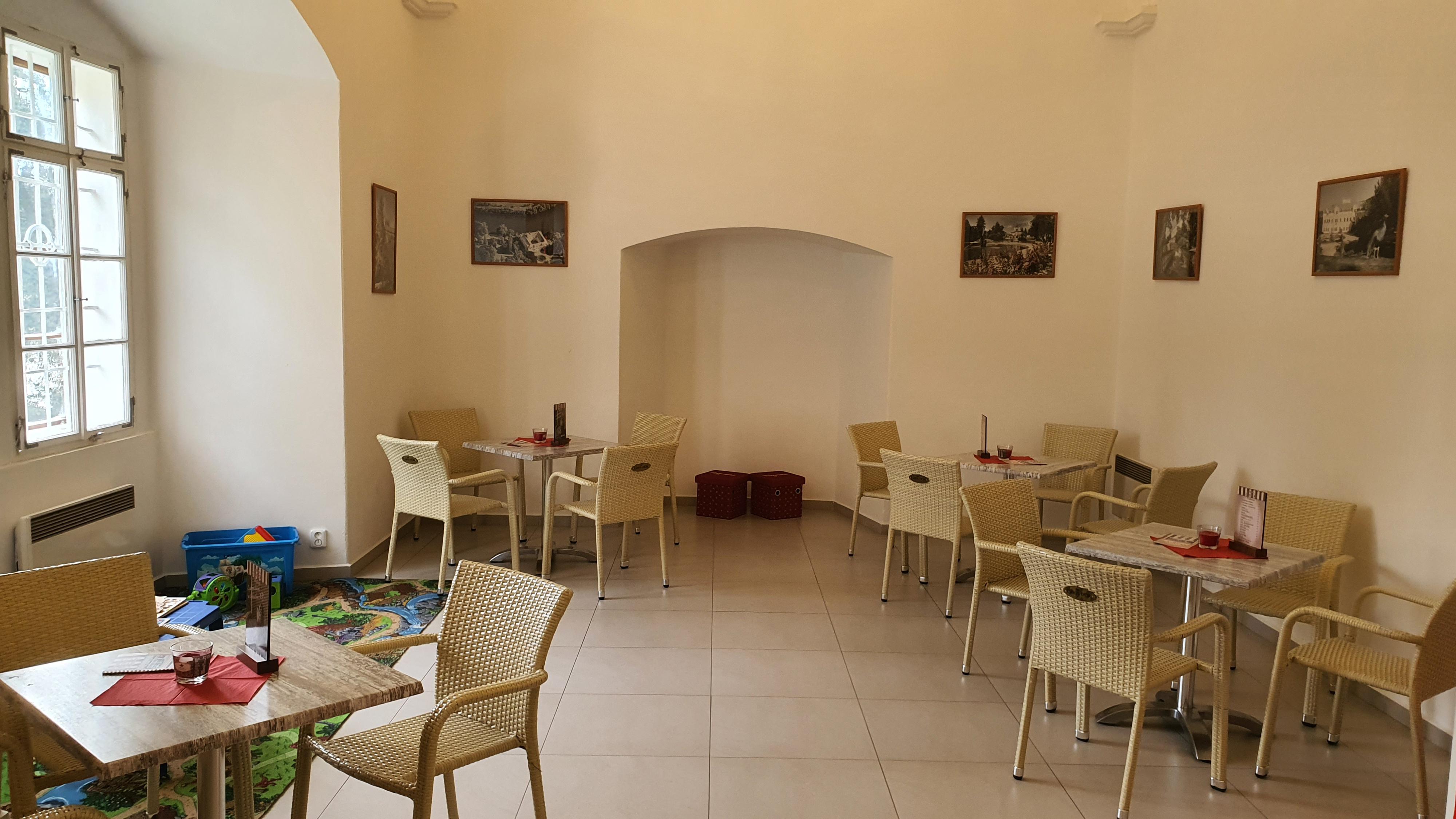 Zámecká cukrárna foto 6