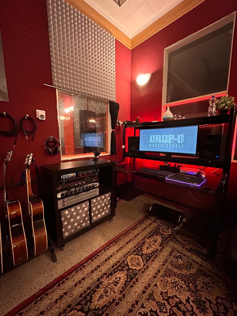 Drop-D Music Studio foto 4