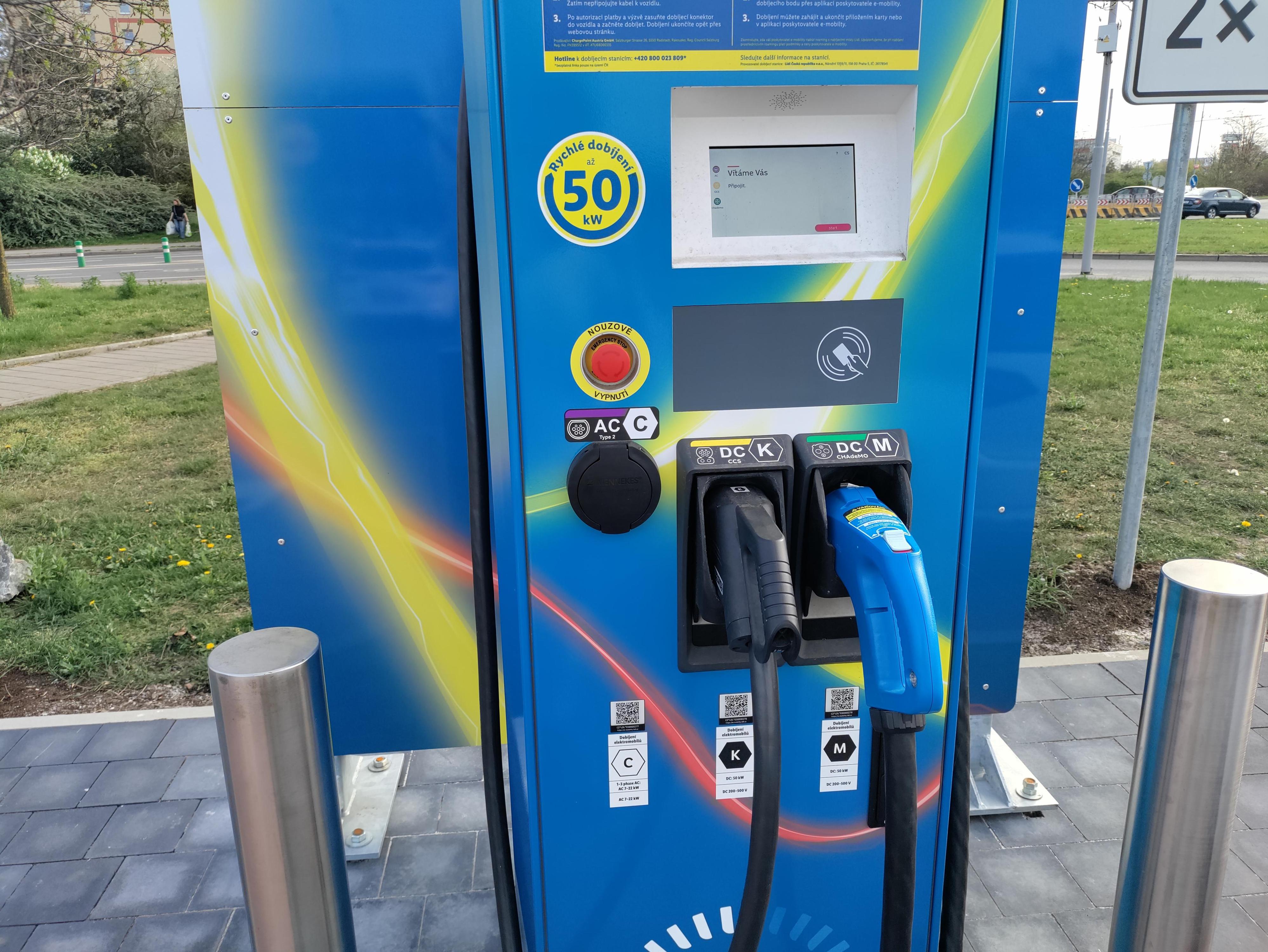 Nabíjecí stanice Lidl foto 2