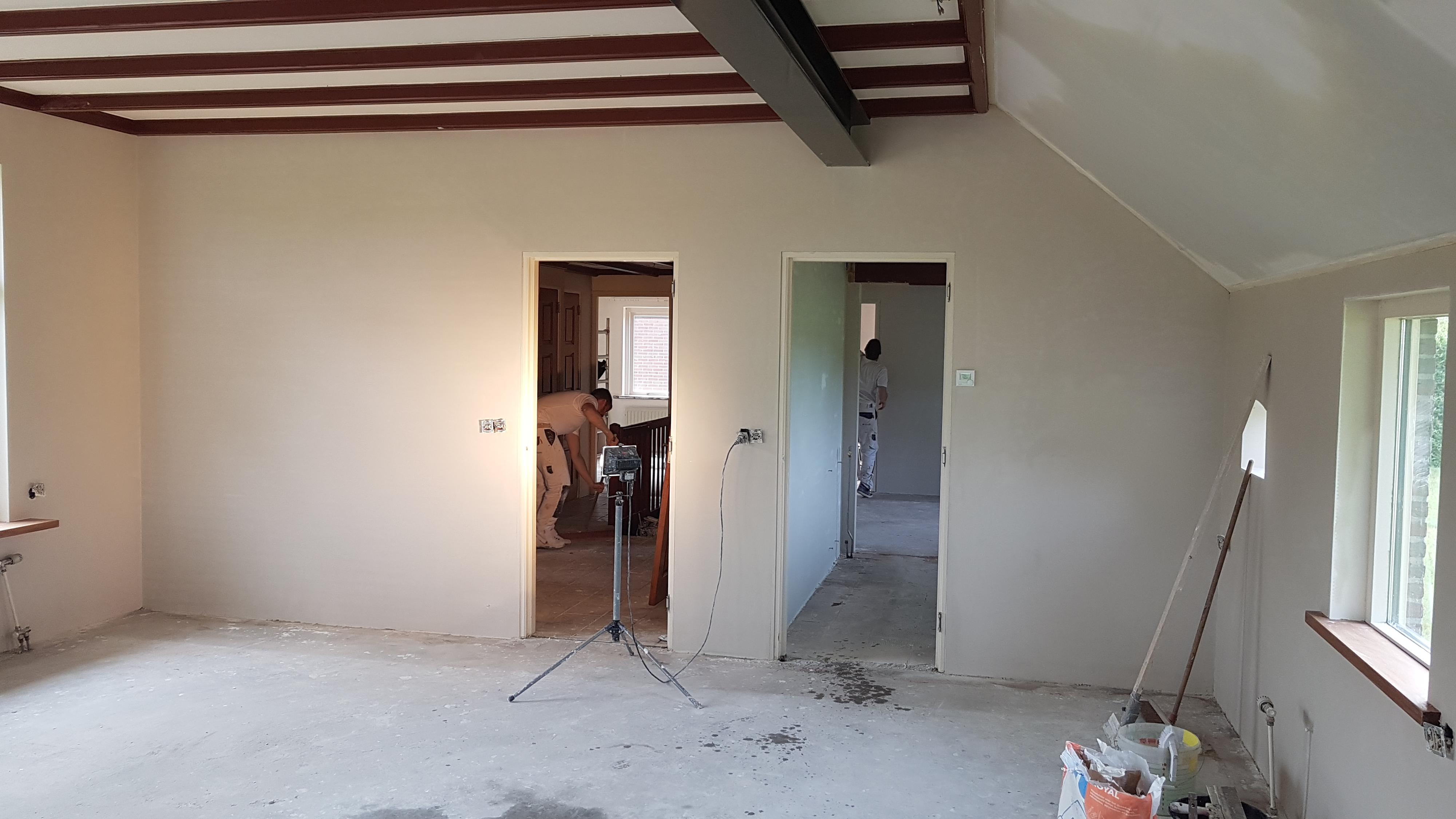 Zhotovení sádrové omítky MP75