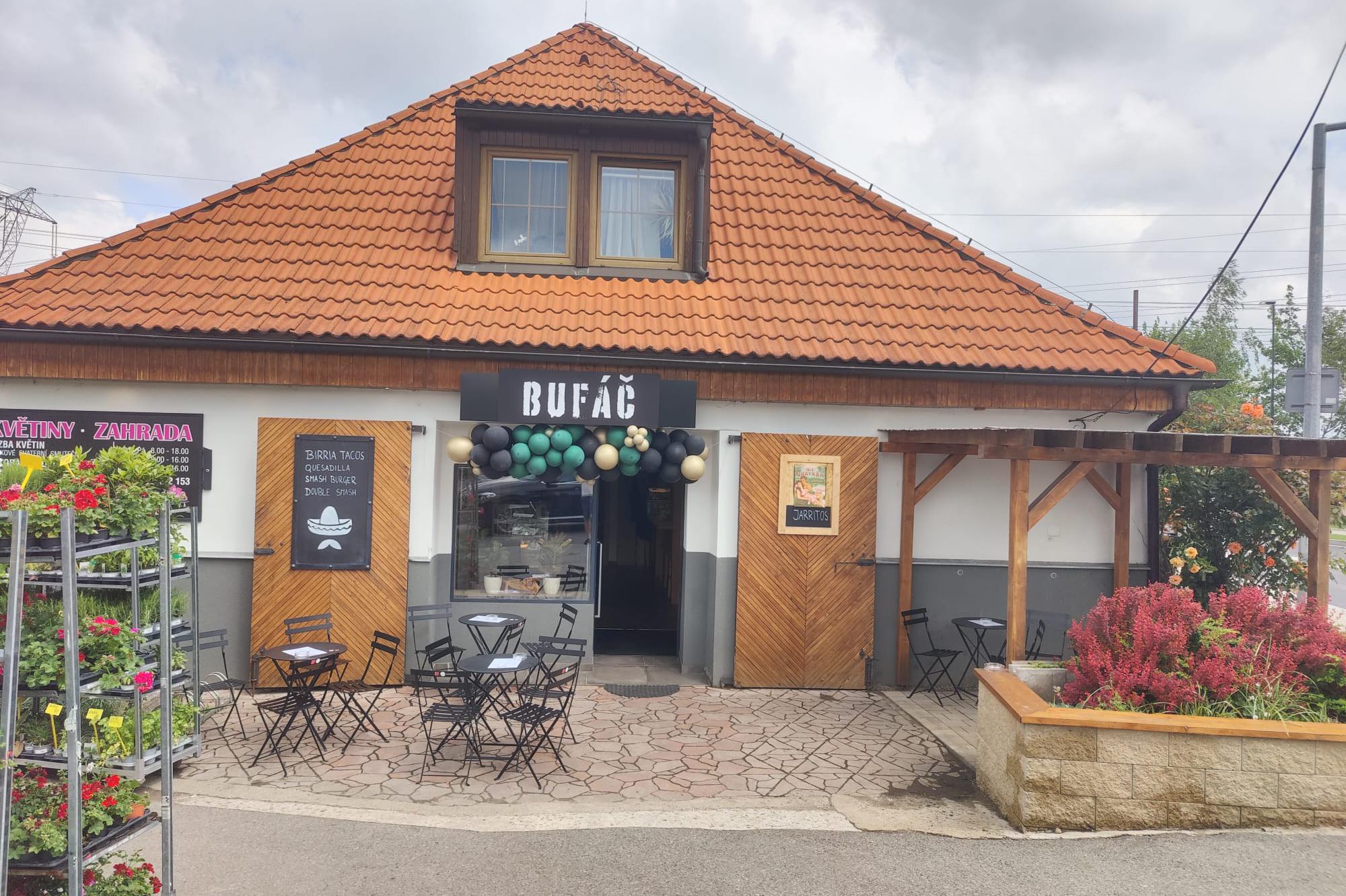 BUFÁČ foto 1