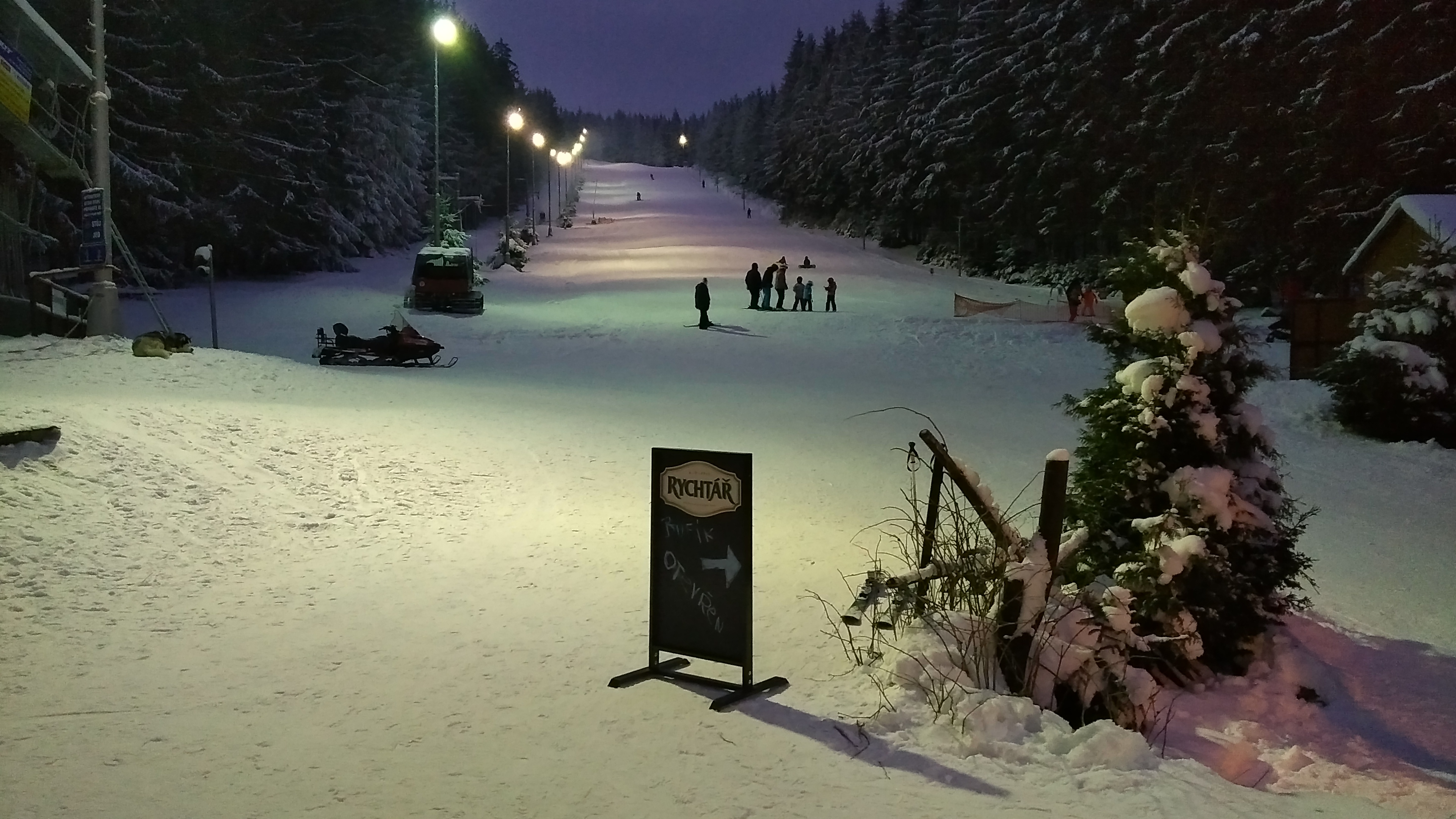 Lyžařský areál Čeřínek foto 3