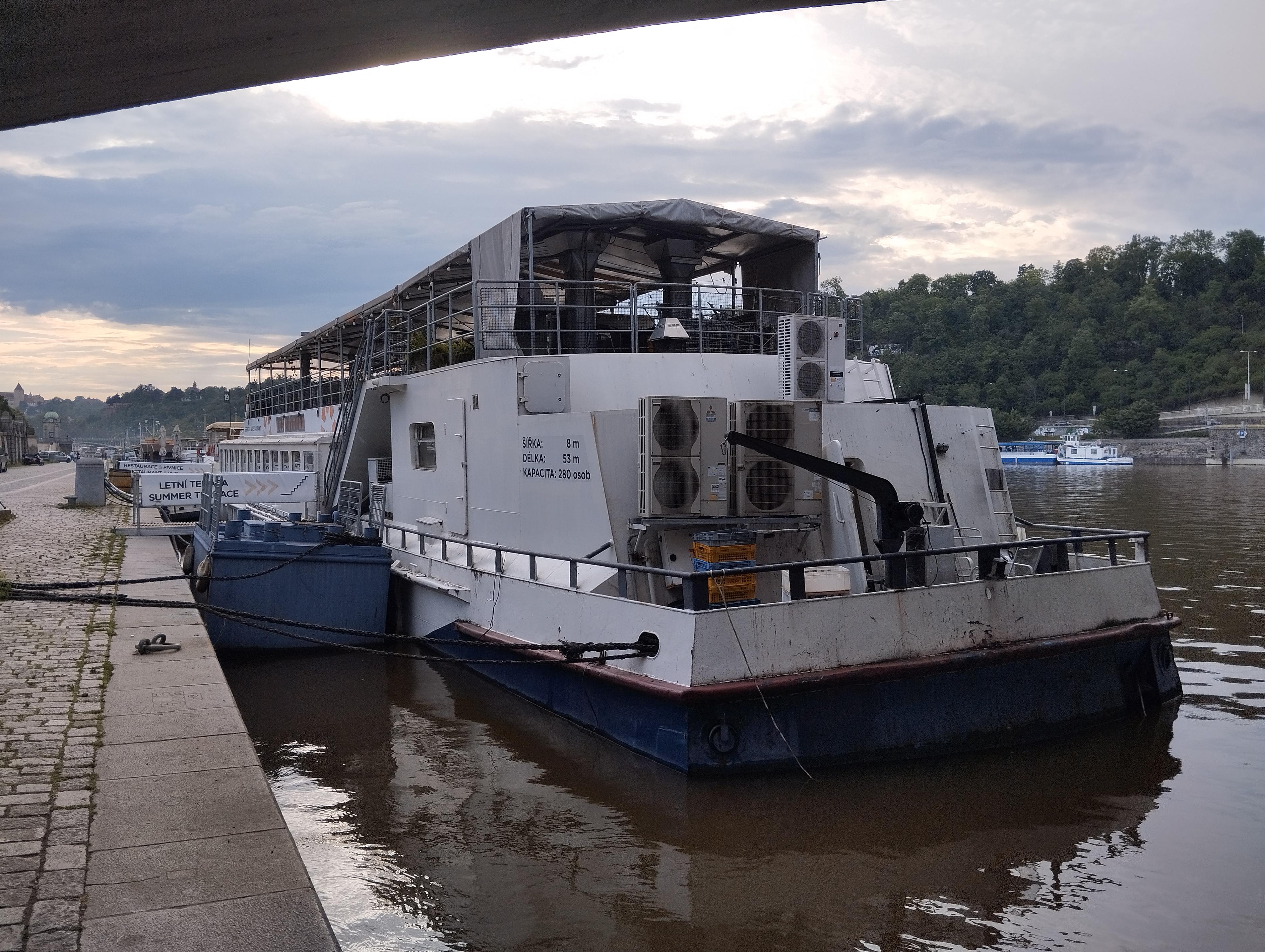 Loď Pivovar foto 5