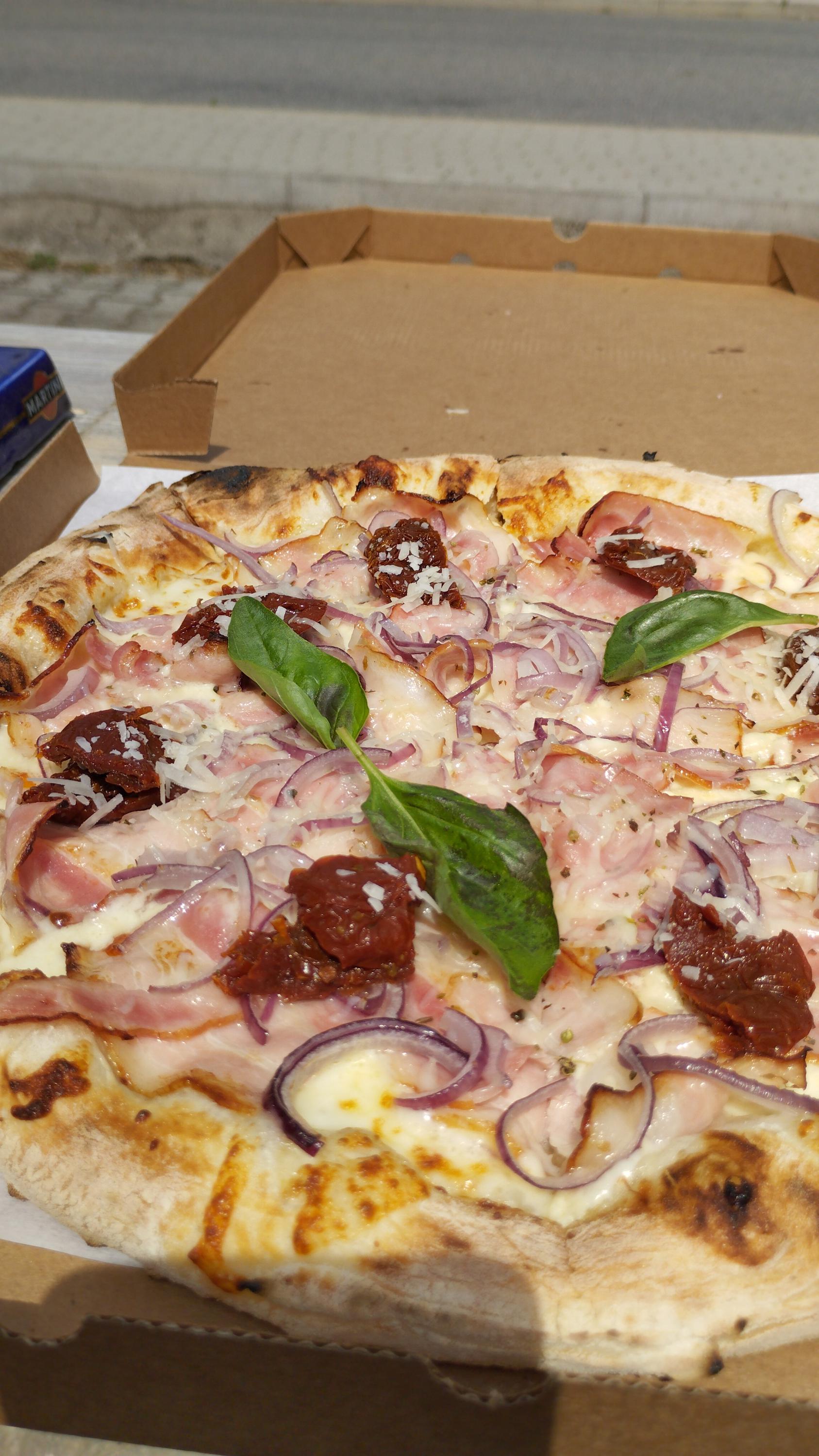Vojty Pizza foto 4