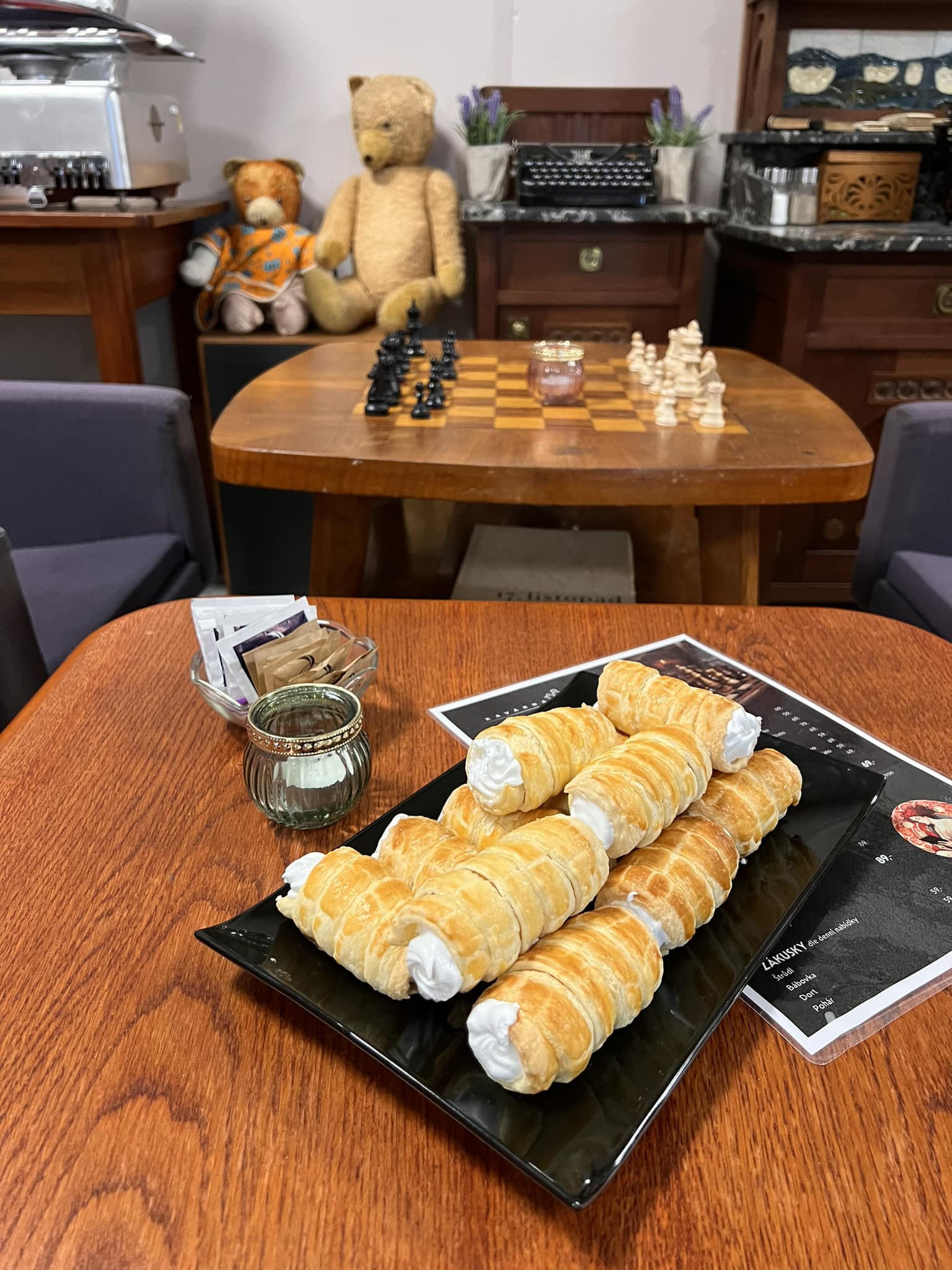 Kavárna Dáma a Král foto 4