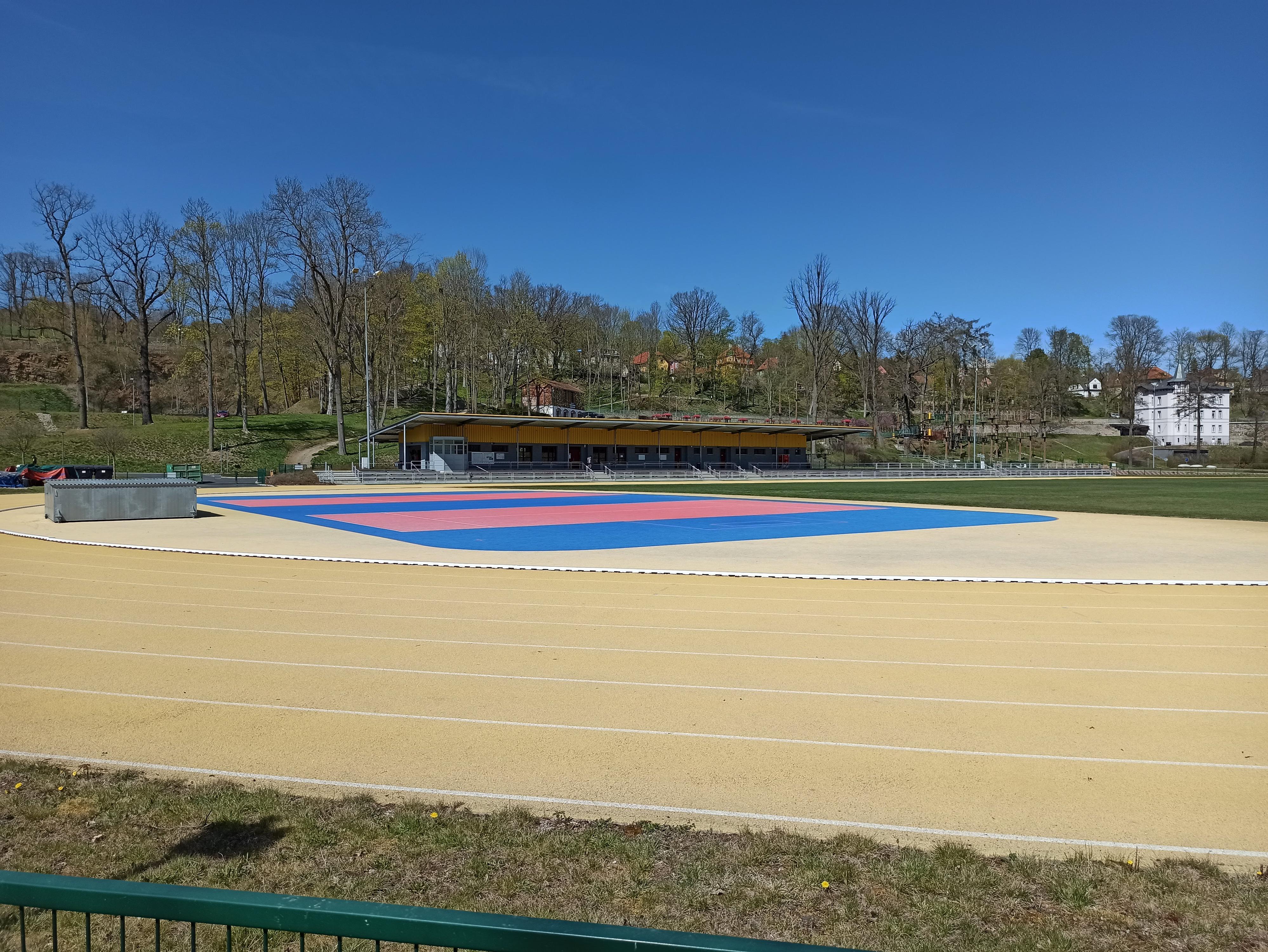 Atletický stadion Cheb foto 5
