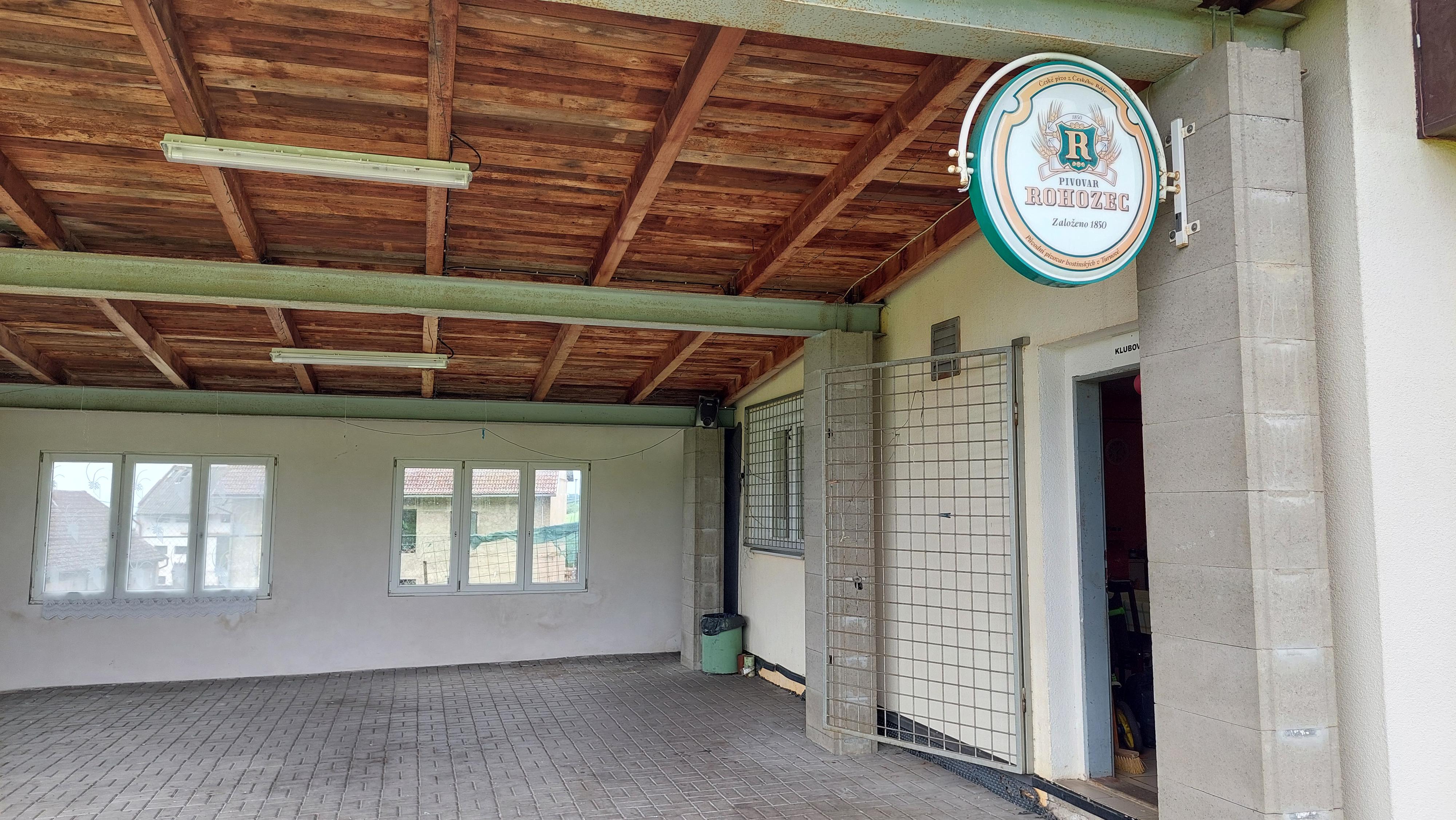 Restaurace u hřiště