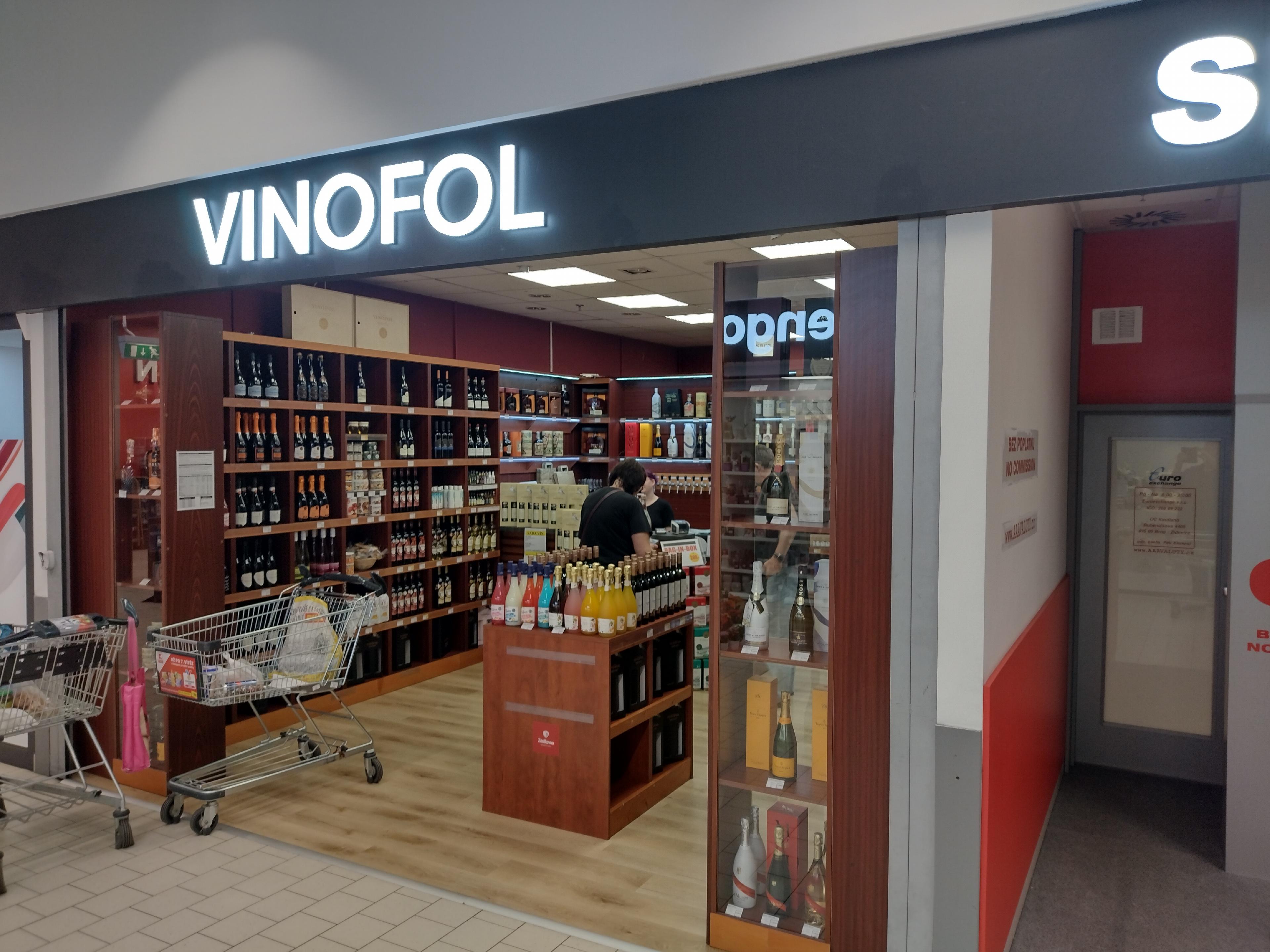 VINOTÉKA VINOFOL foto 2