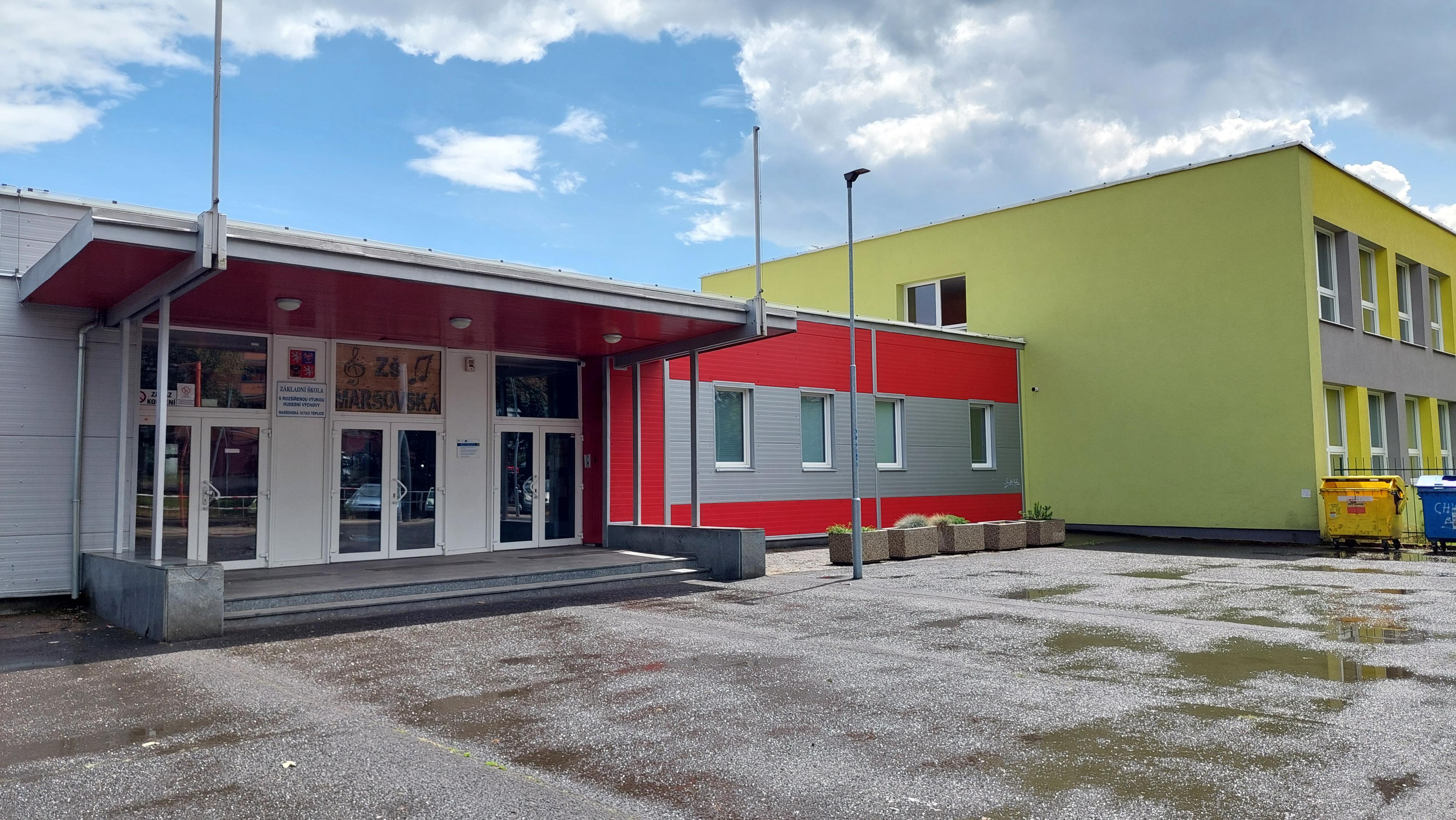 ZŠ s rozšířenou výukou hudební výchovy, Teplice, Maršovská foto 3
