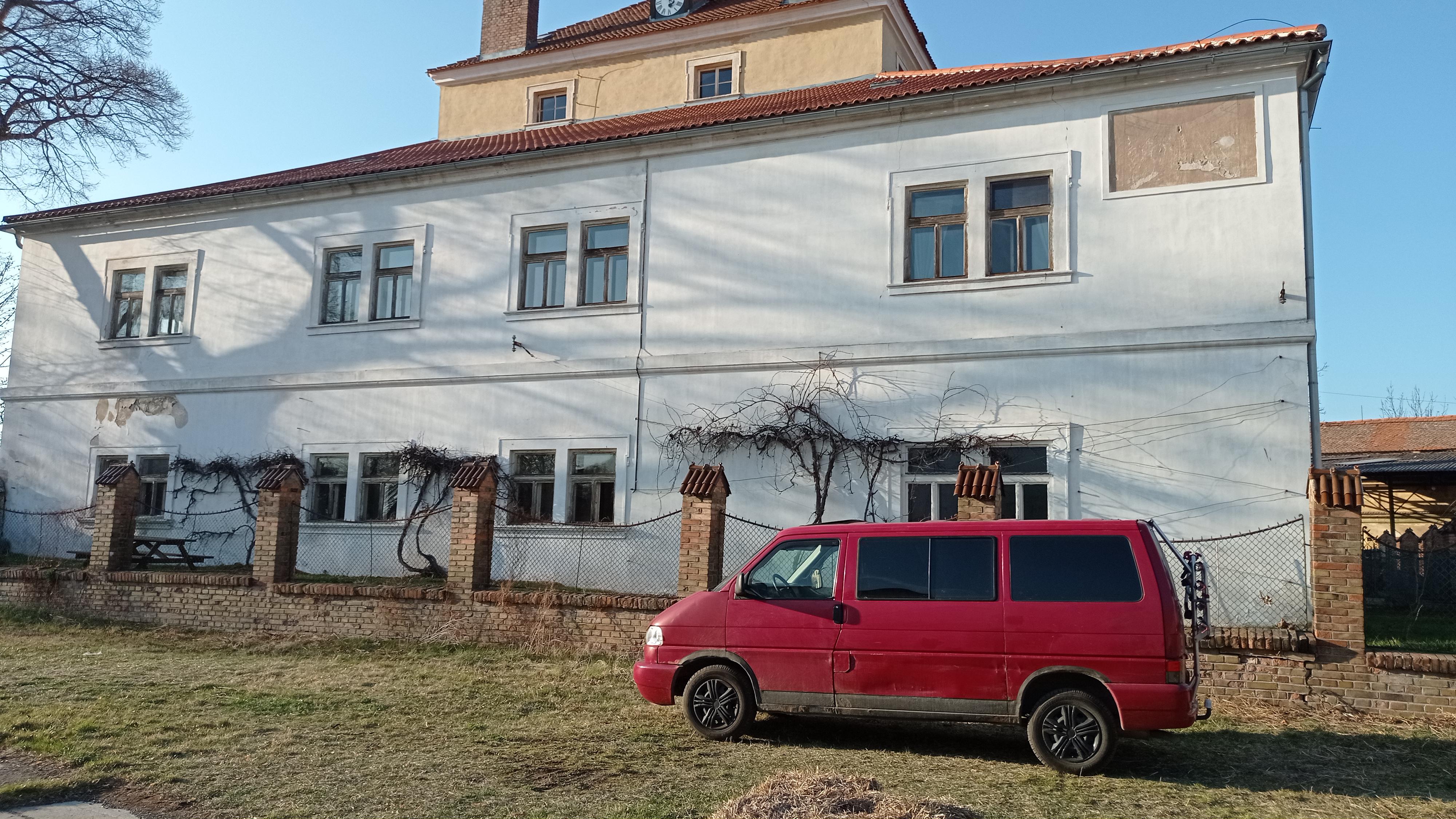 Ubytování na zámku Pátek foto 5