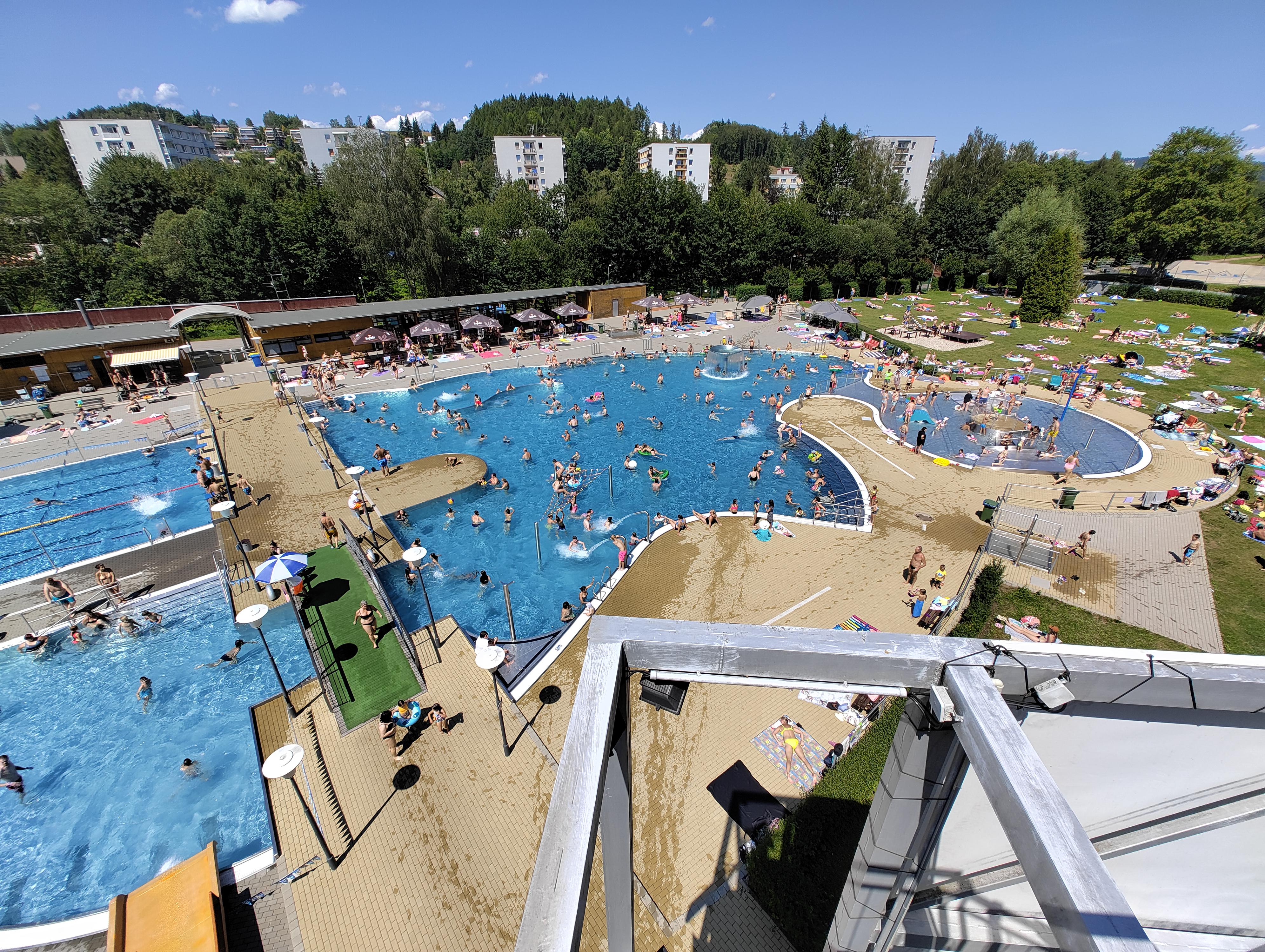 Letní koupaliště MEBYS Trutnov s.r.o. foto 6