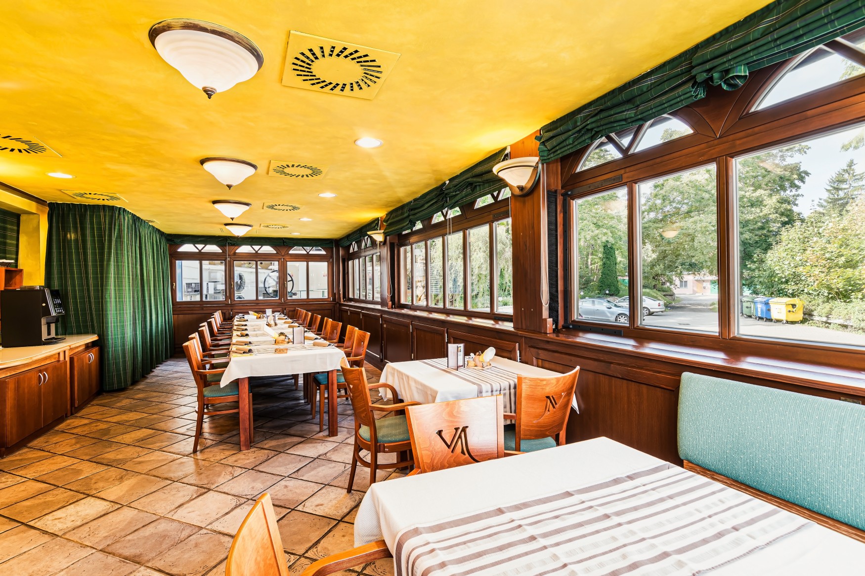 Jelínkova vila - restaurace foto 6