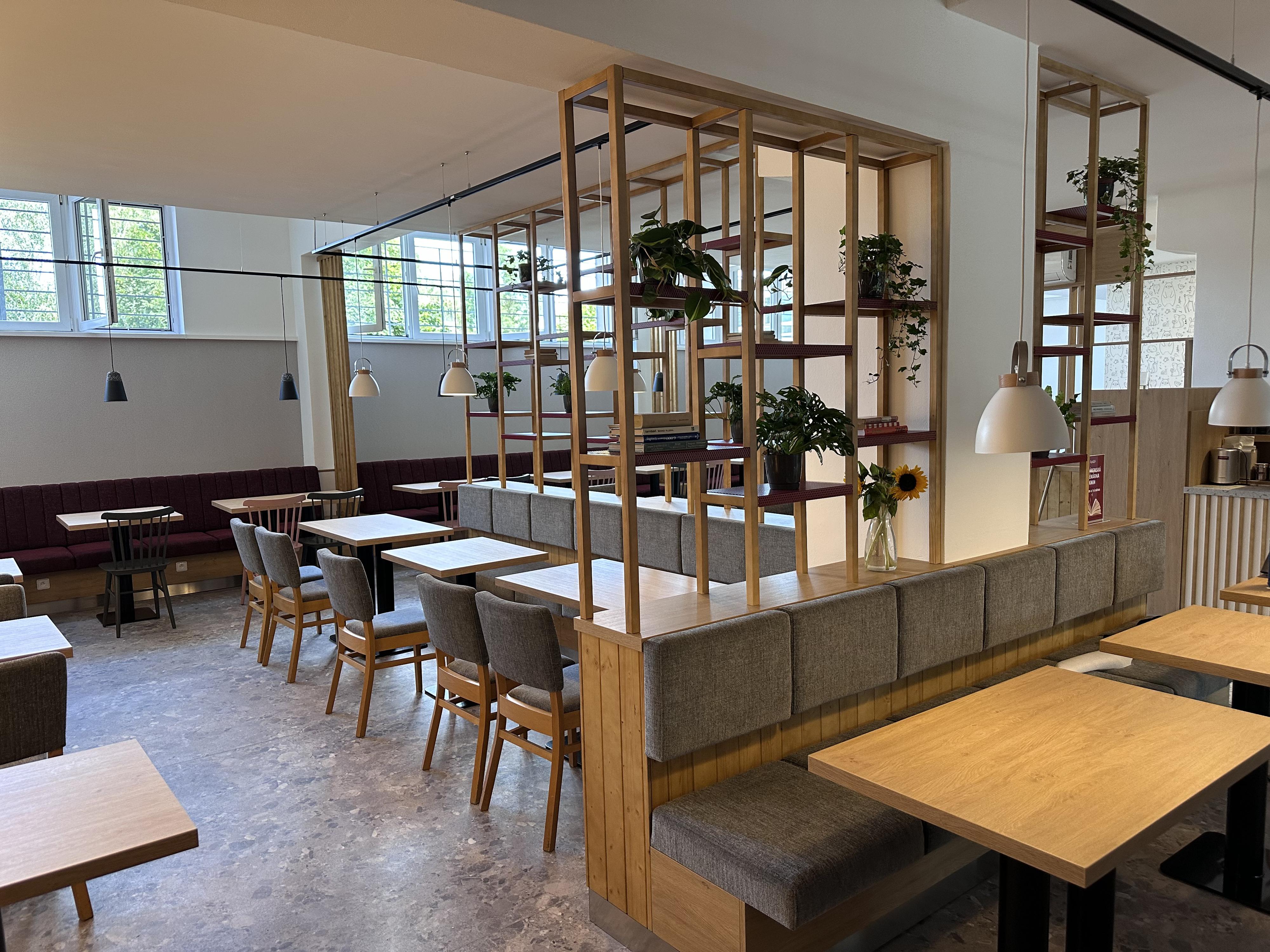 CrossCafe Na Dlouhé foto 3