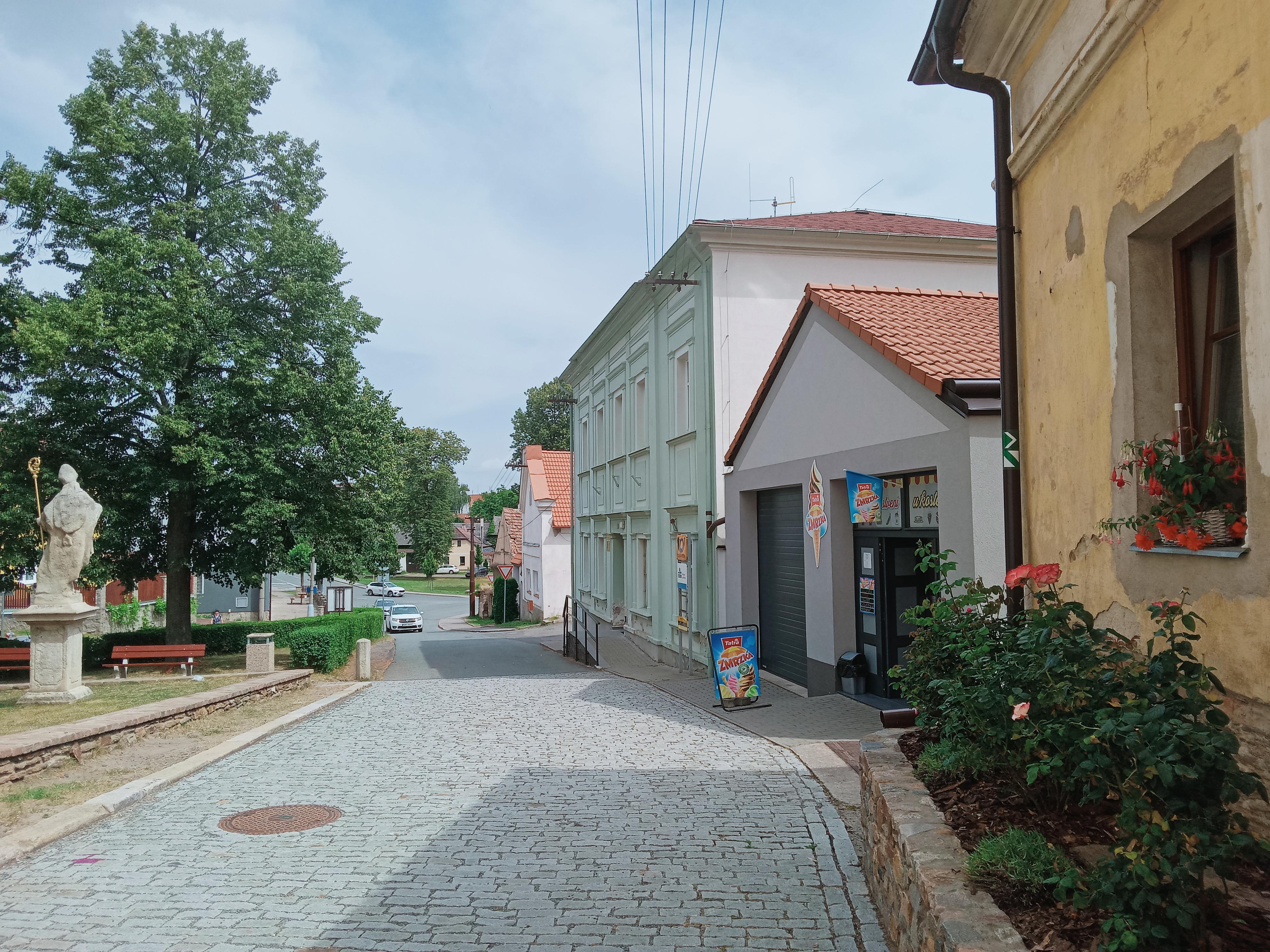Pošta Malešov foto 2