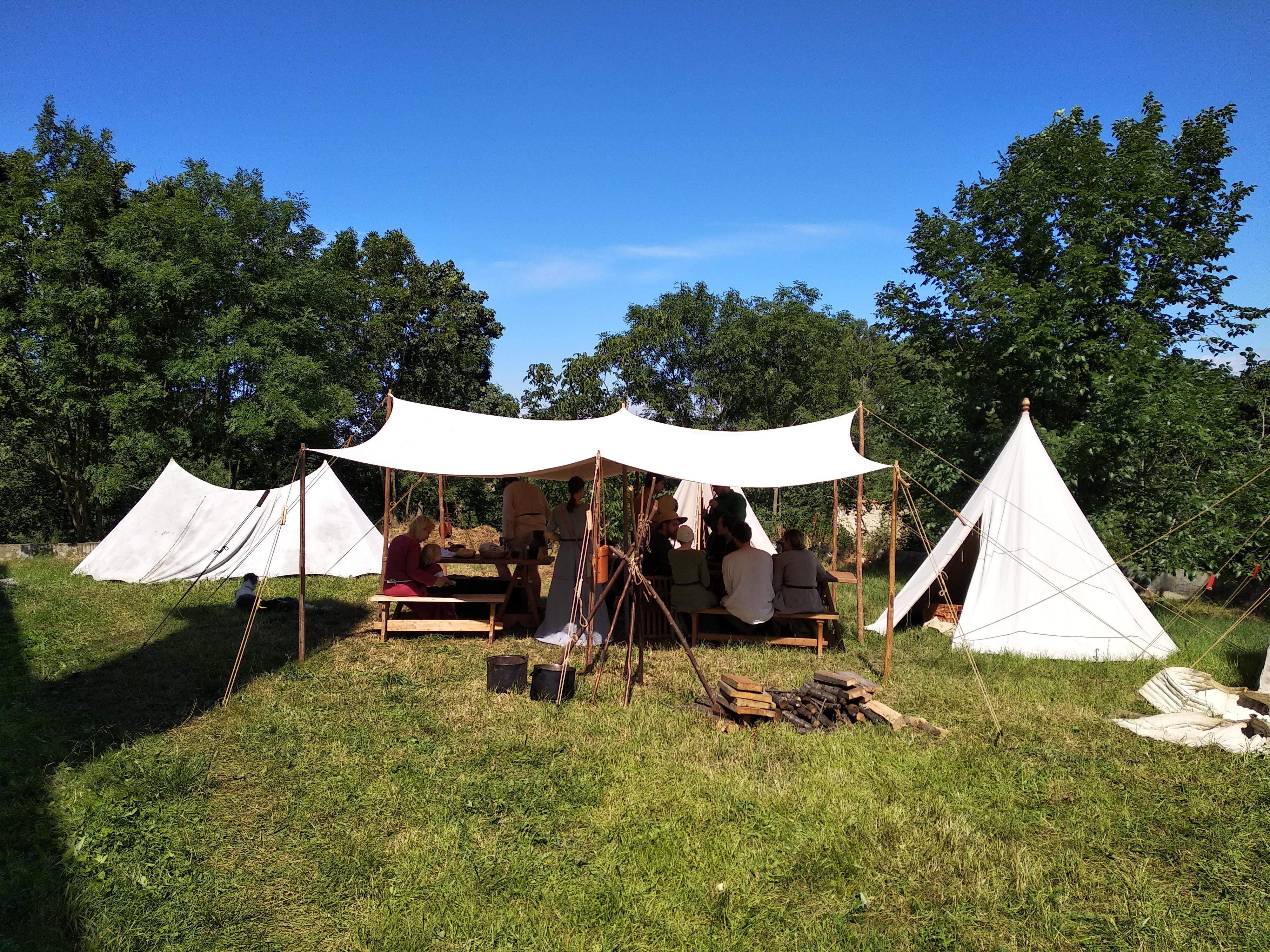 Ubytování na zámku Pátek foto 4