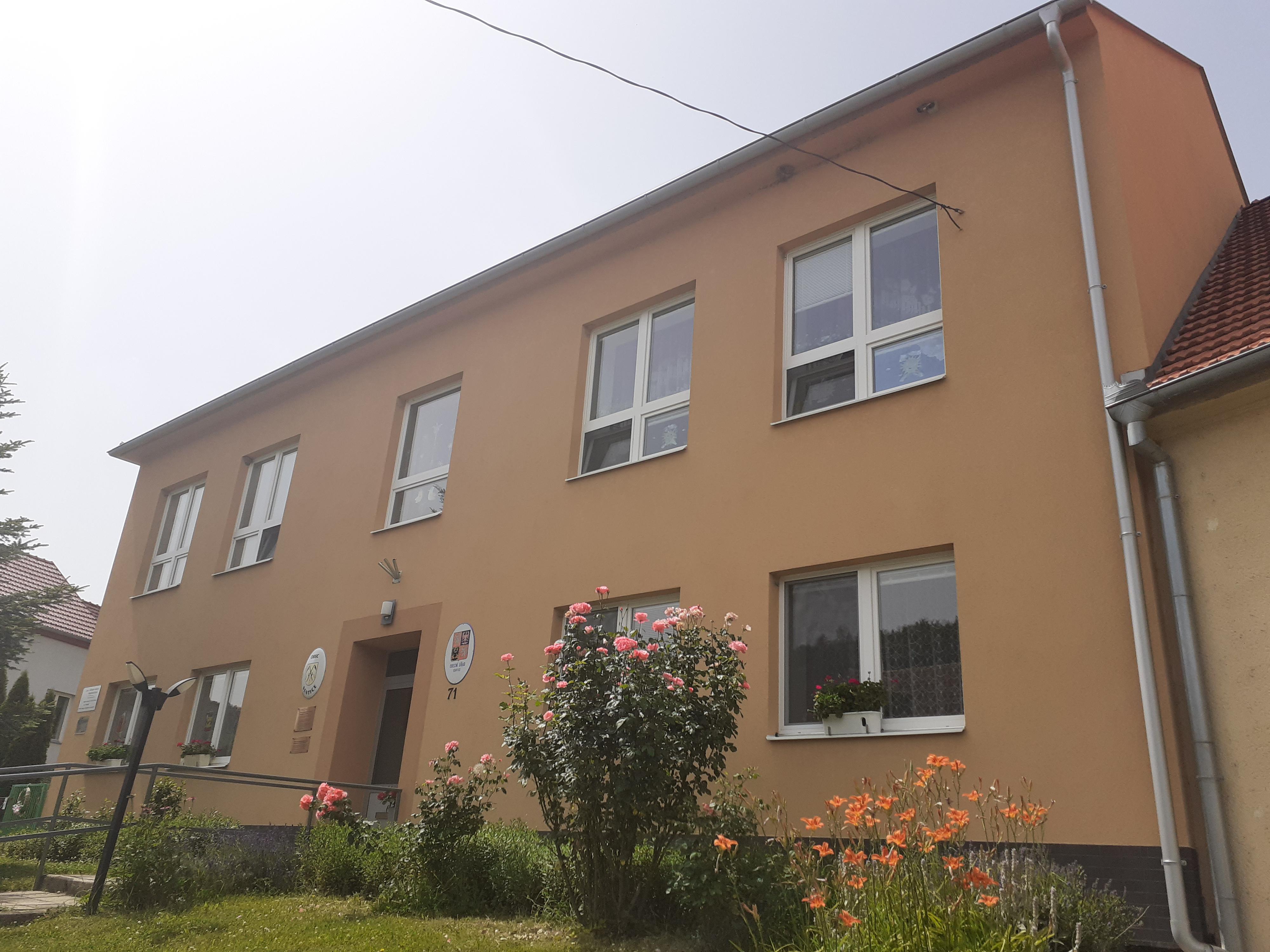 Sentice - obecní úřad