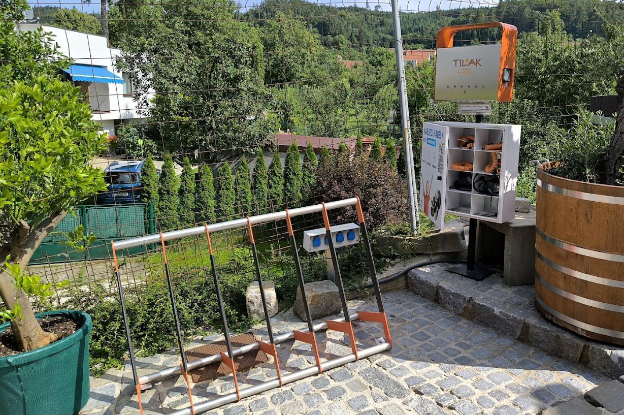 Powerbox - infrastruktura pro nabíjení elektrokol mimo dům