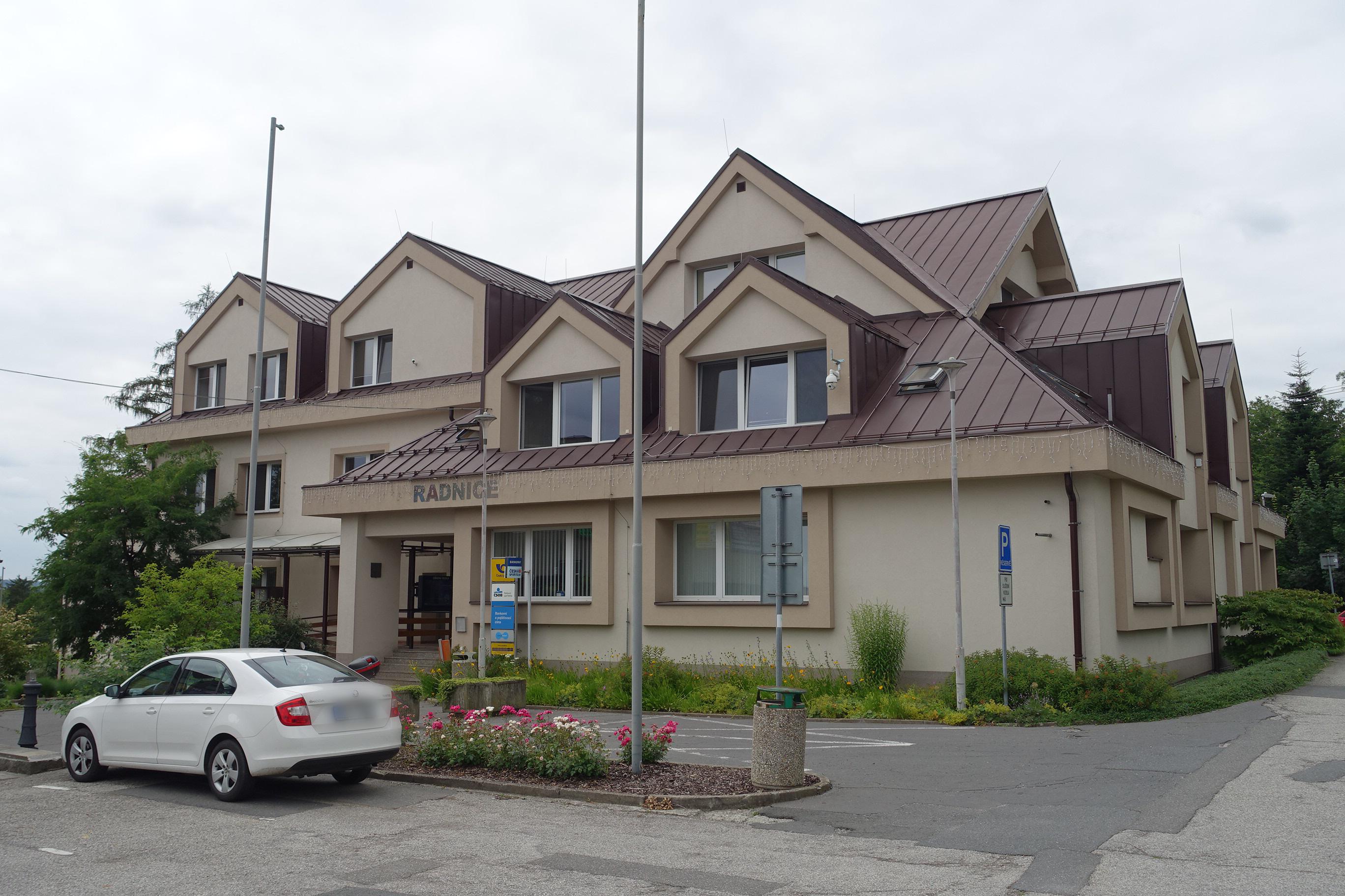 Městský úřad Šenov