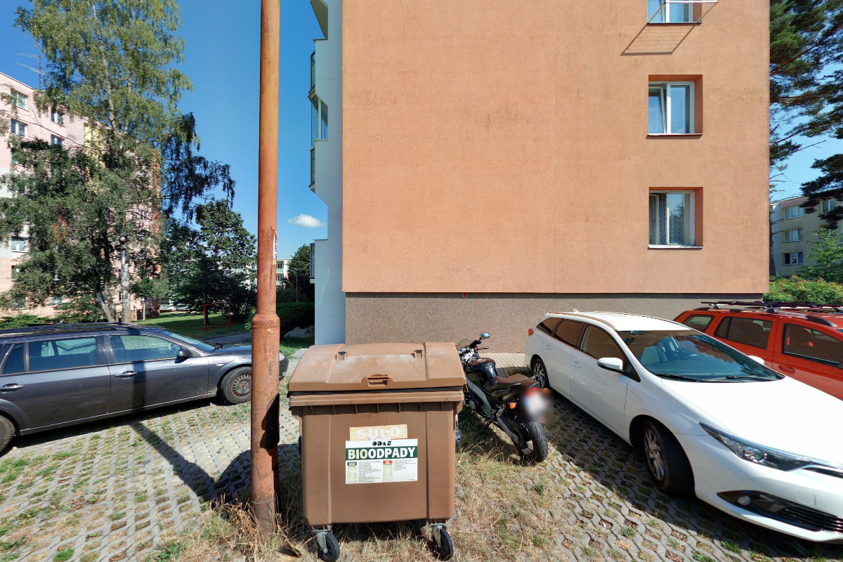 Ubytování Nezvalova 12