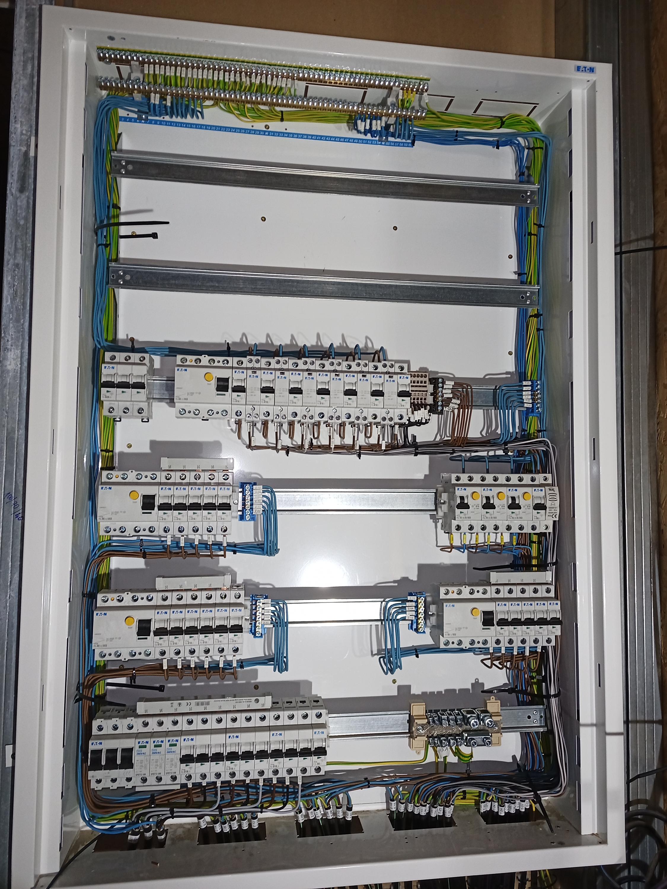 Brynych Elektro