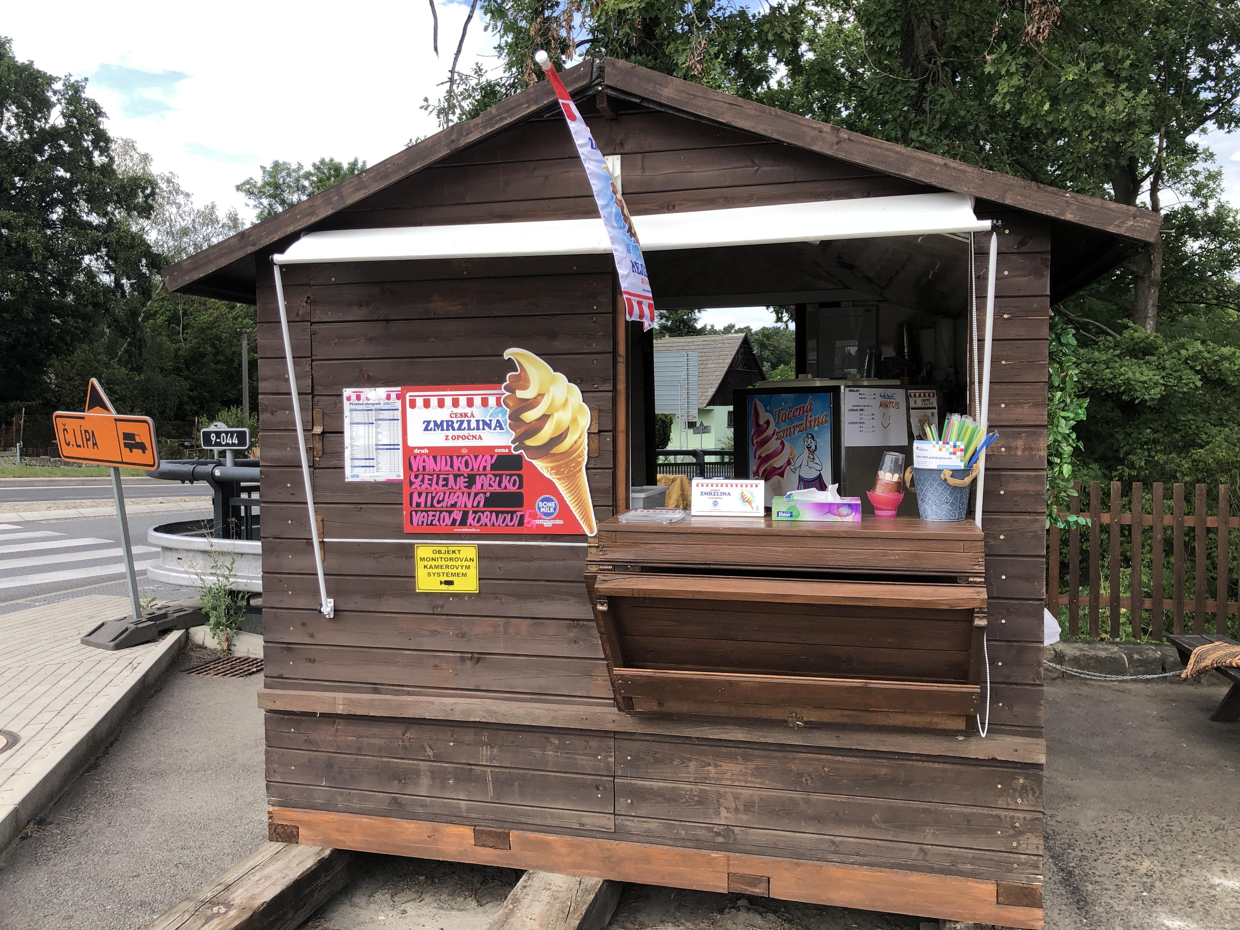 Zmrzlina u Staré pošty foto 2