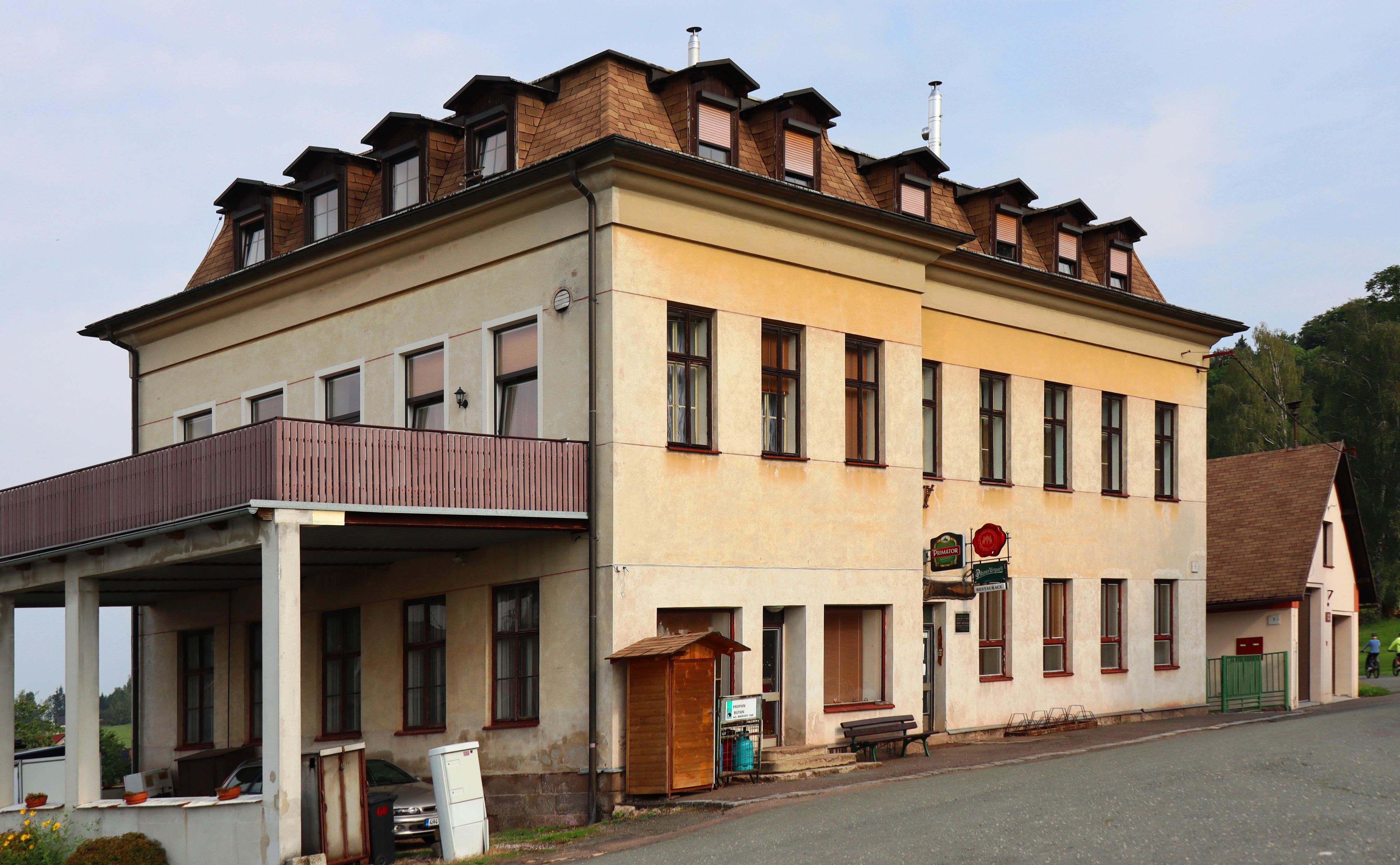 Restaurace Na Bohdašíně foto 4