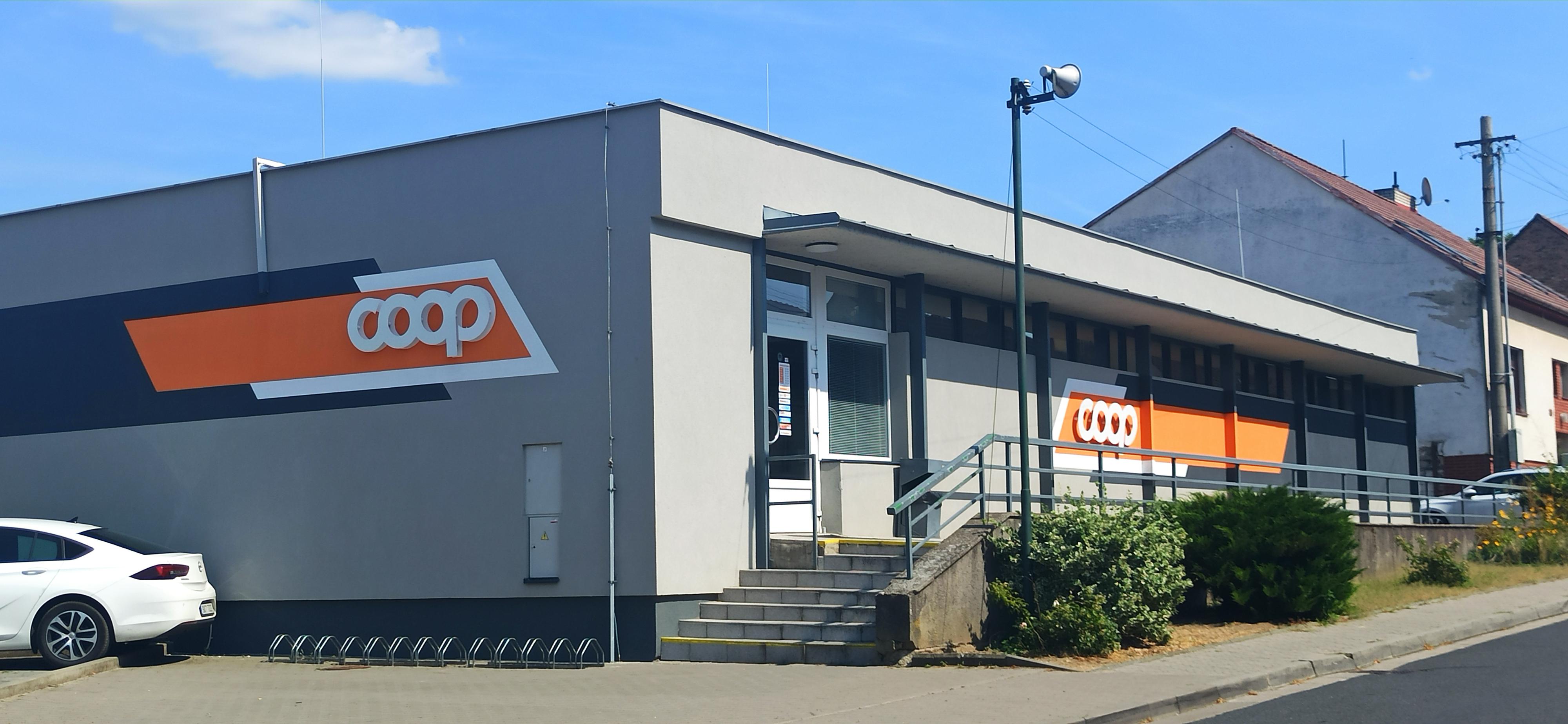 Jednota, spotřební družstvo v Hodoníně - COOP foto 2