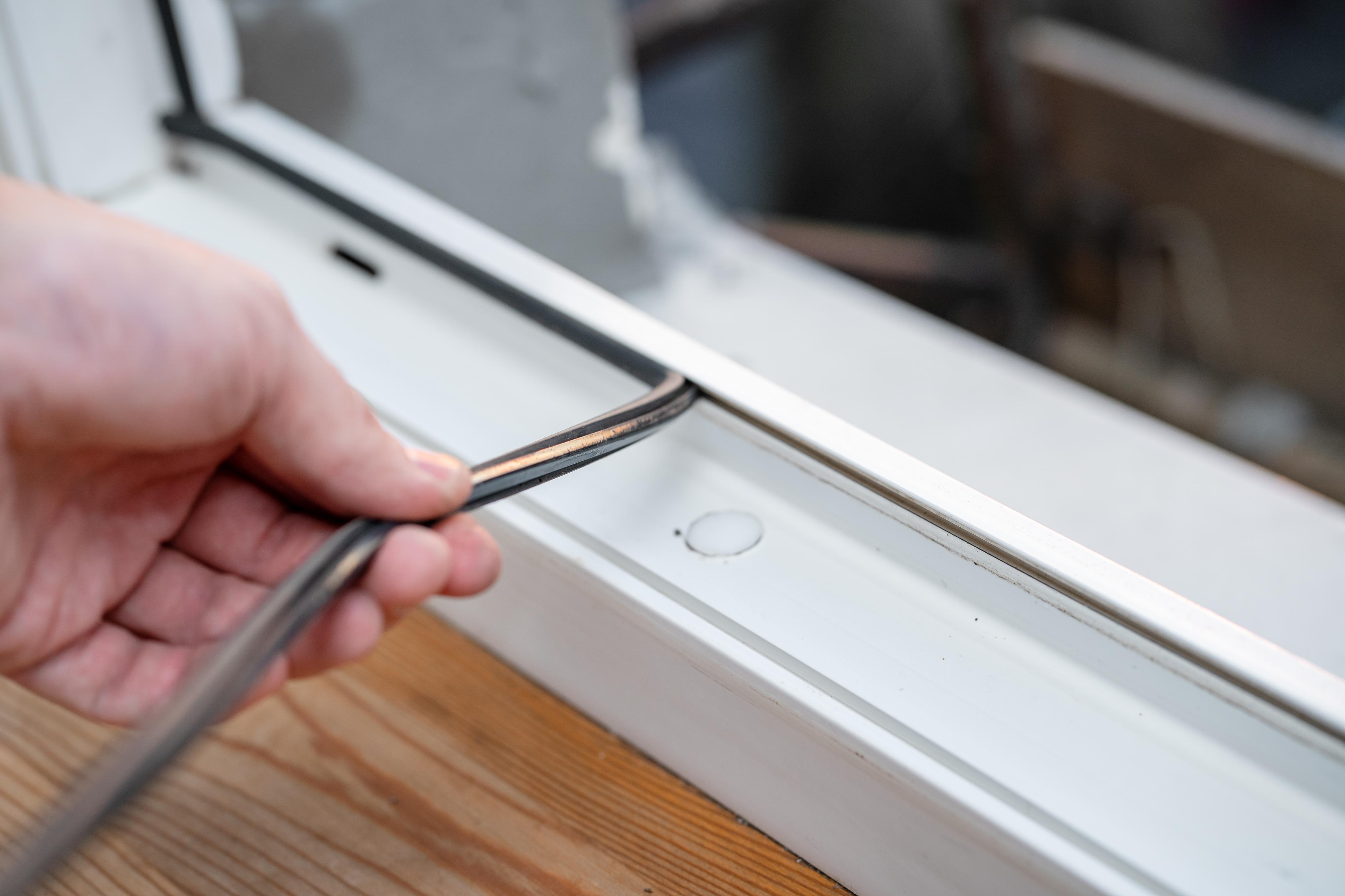 Servis a opravy oken foto 2