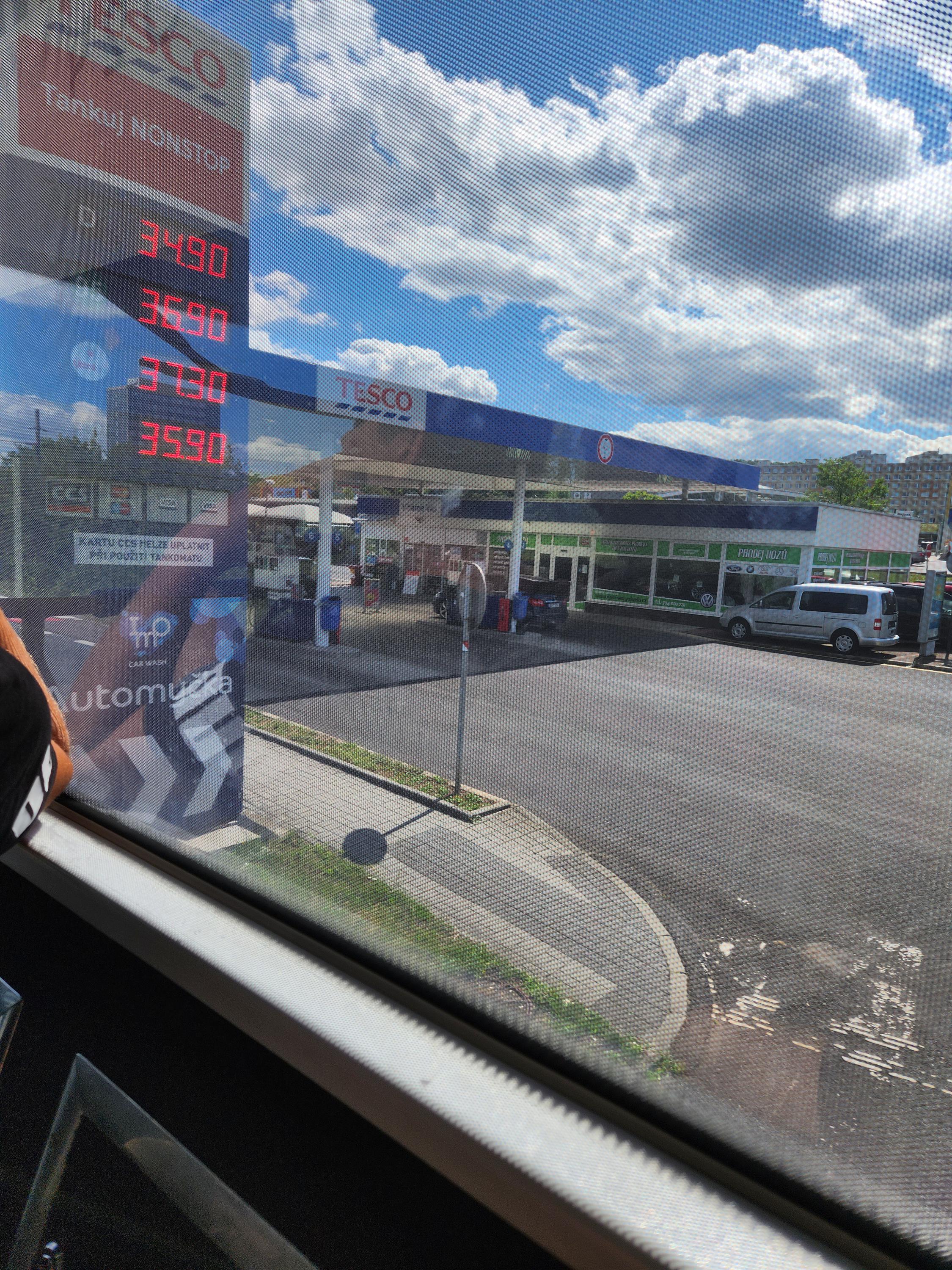 Tesco Čerpací stanice foto 5