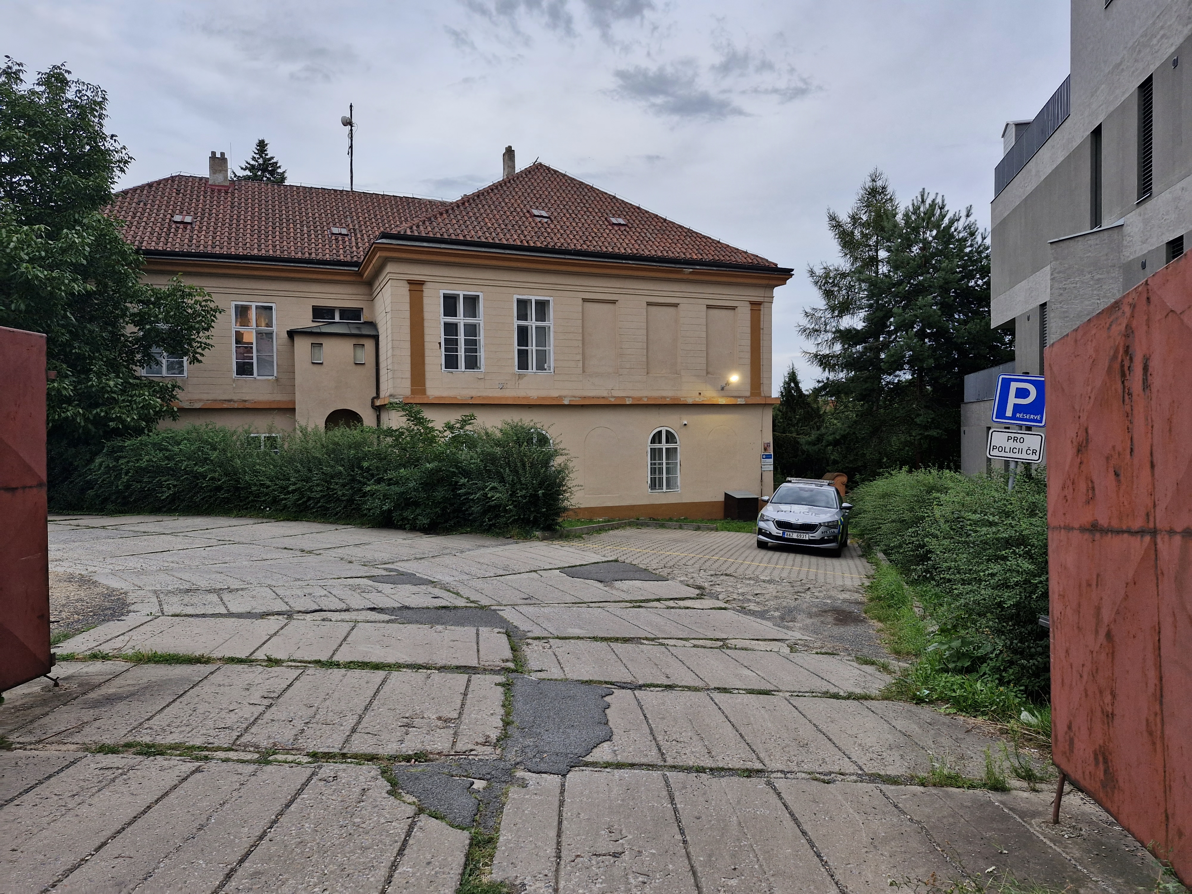 Policie ČR - Místní oddělení Kobylisy foto 5