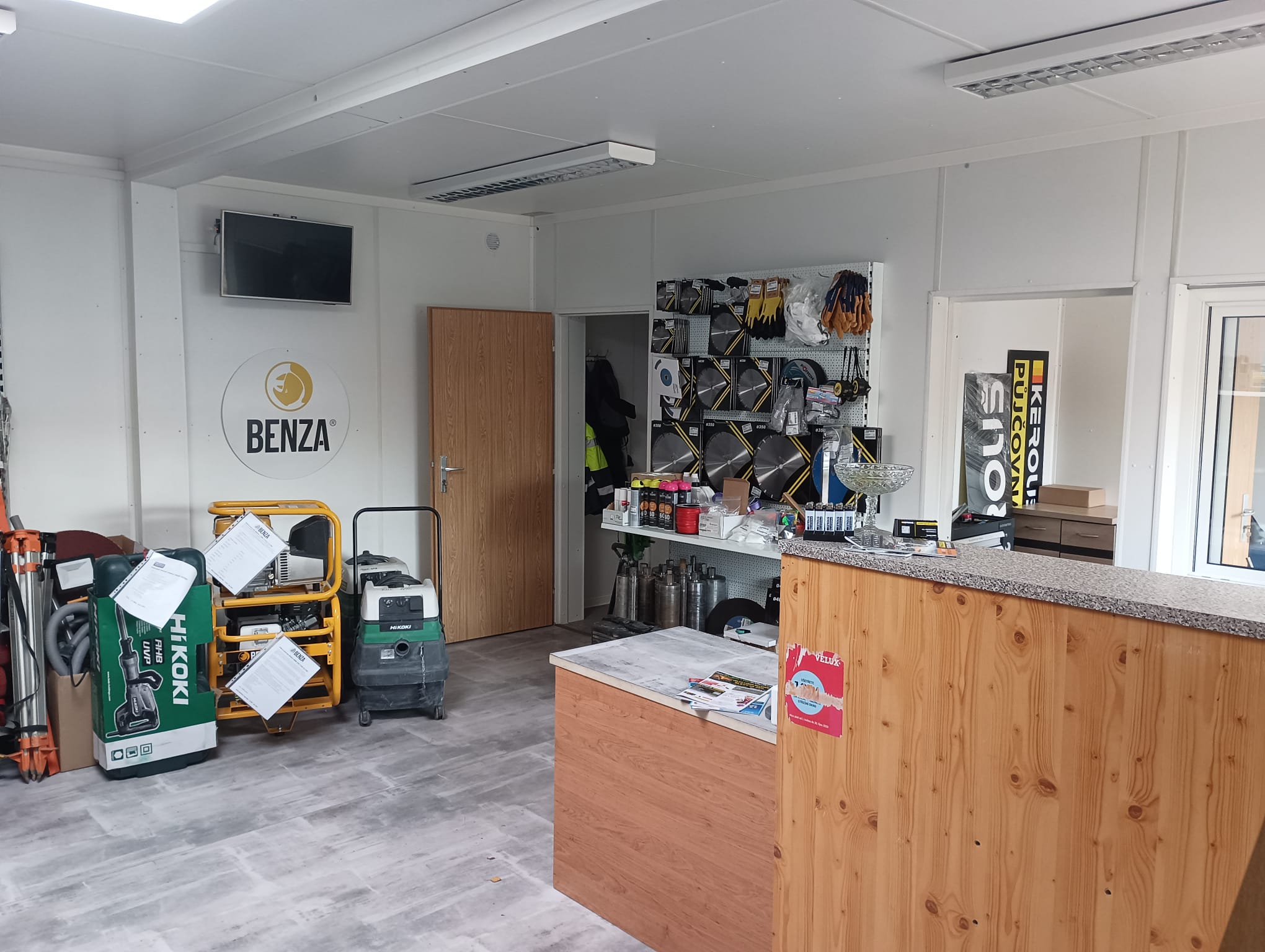 Kerouš půjčovna foto 4