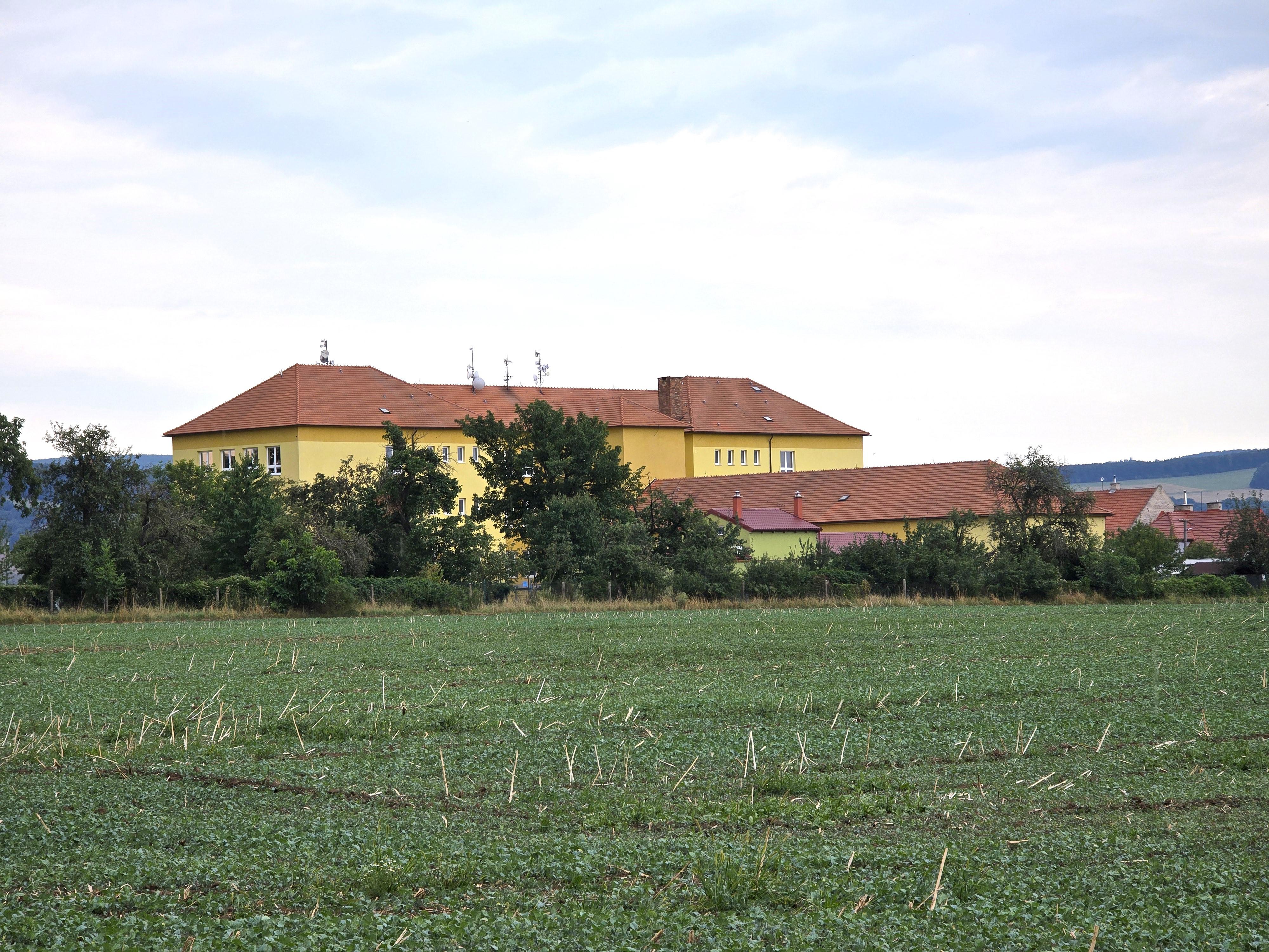 ZŠ a MŠ Joži Uprky Hroznová Lhota foto 4