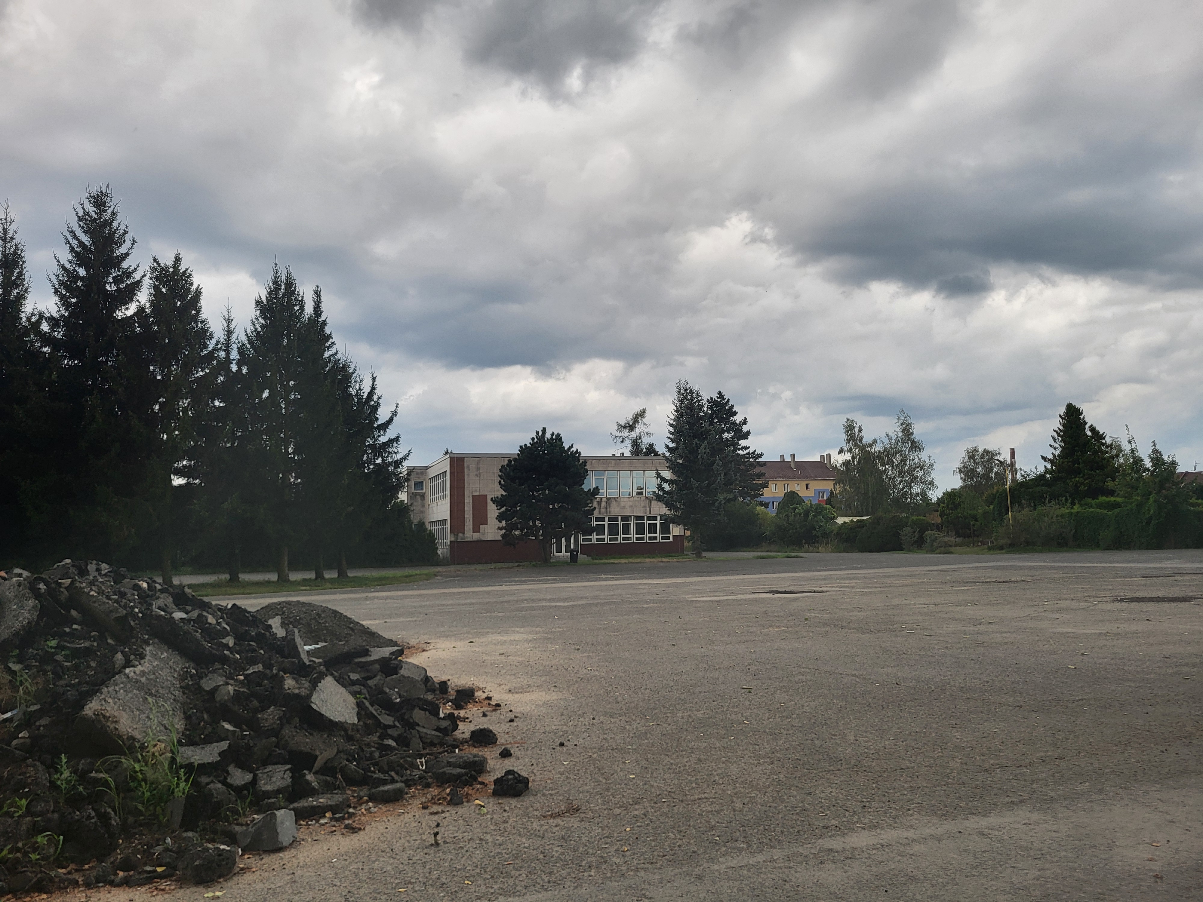 Gymnázium, Mimoň, Letná 263 foto 3