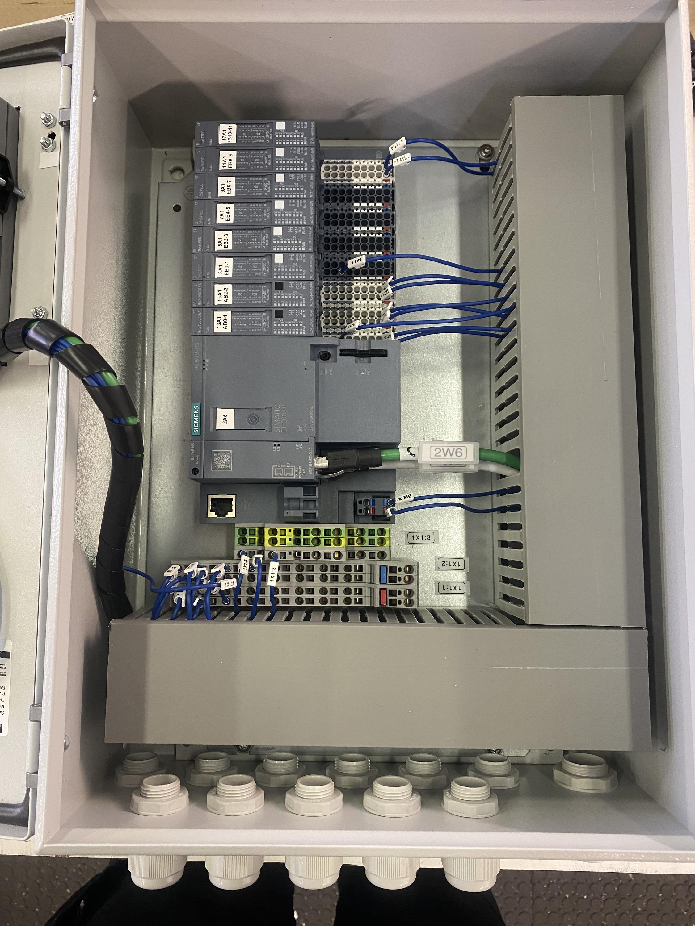 Elektromontážní a elektroinstalační práce Ing. Oleg Tutin foto 6
