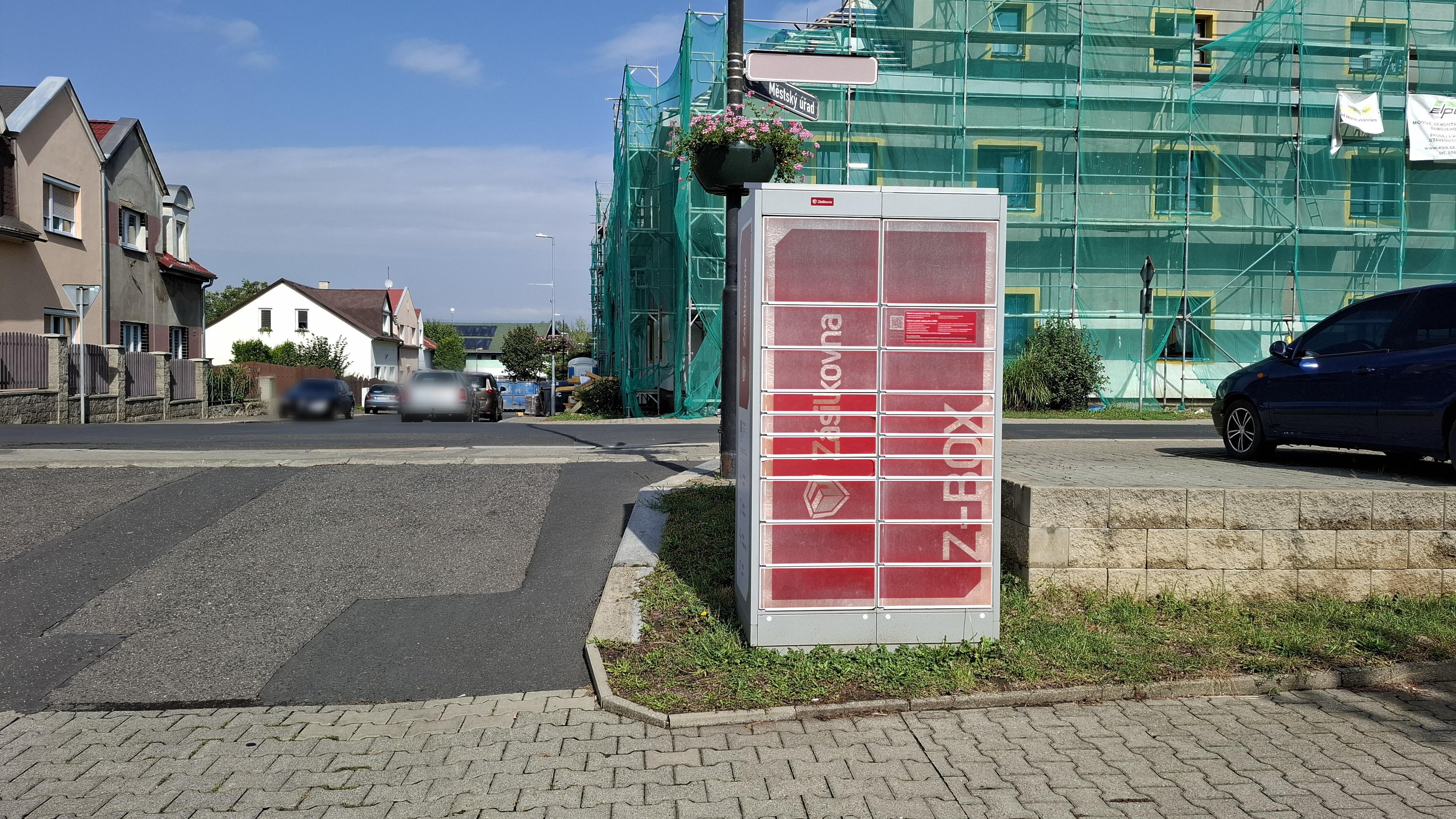 Z-BOX