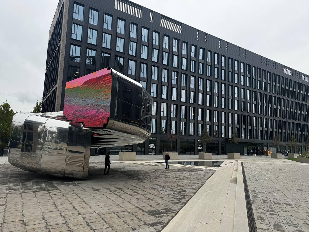 Revel Solution foto 3