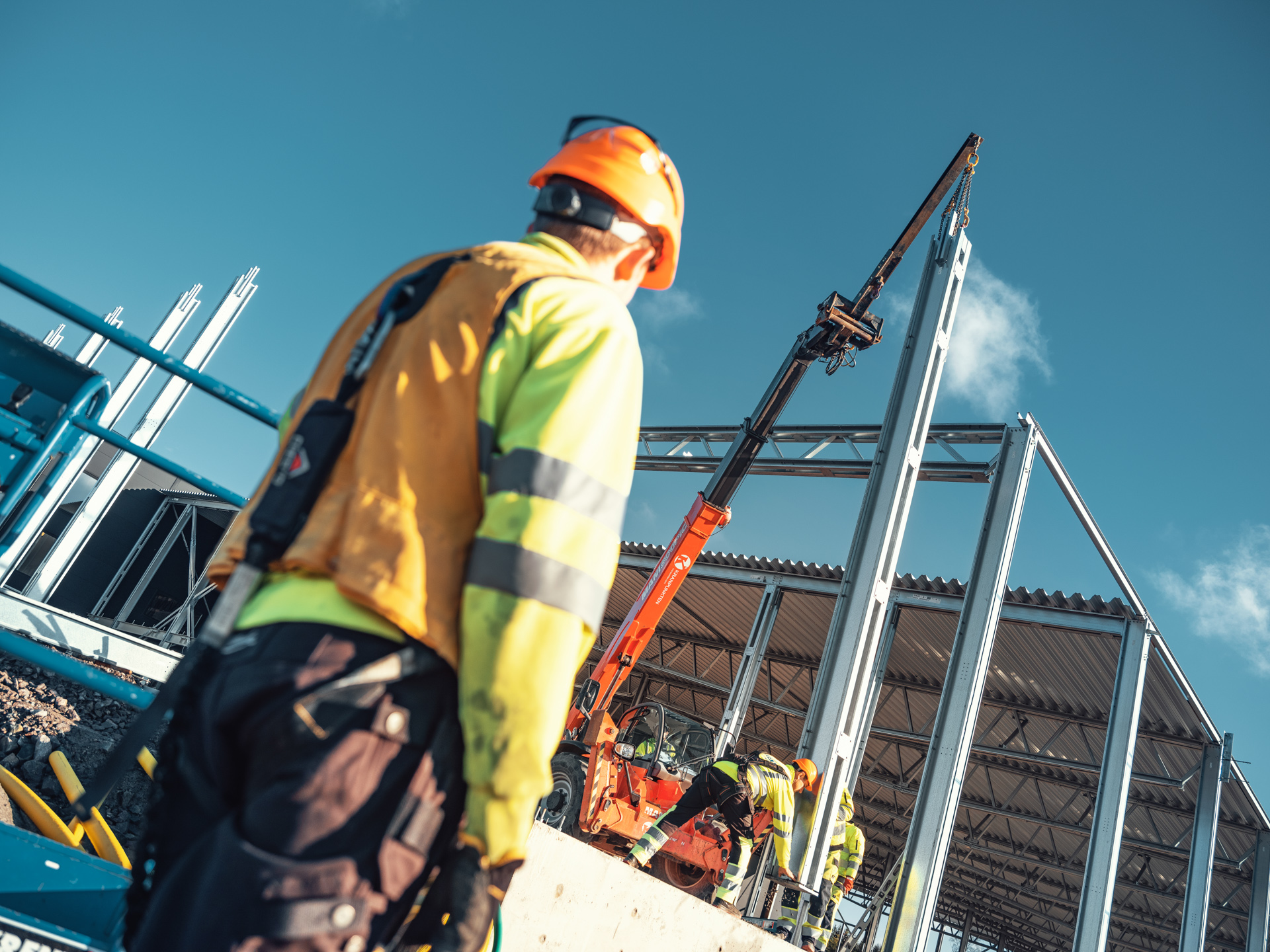 LLENTAB - Stavíme montované haly foto 2