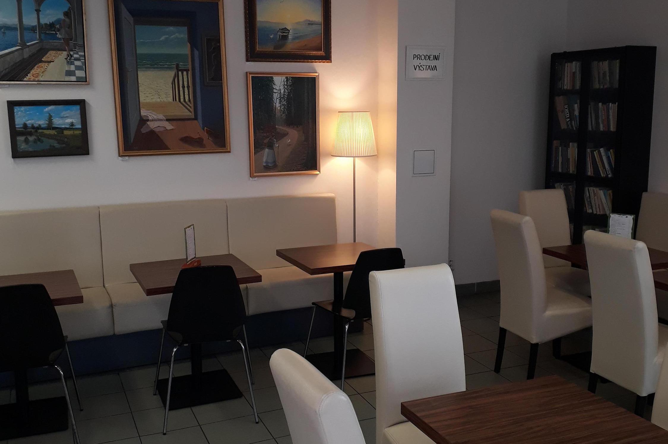 Cukrárna a bylinkárna U Veselé rakvičky